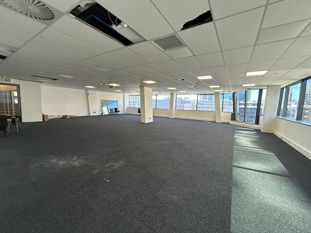 265m² Office Space to rent at 35 Lower Long Street in Cape Town CBD