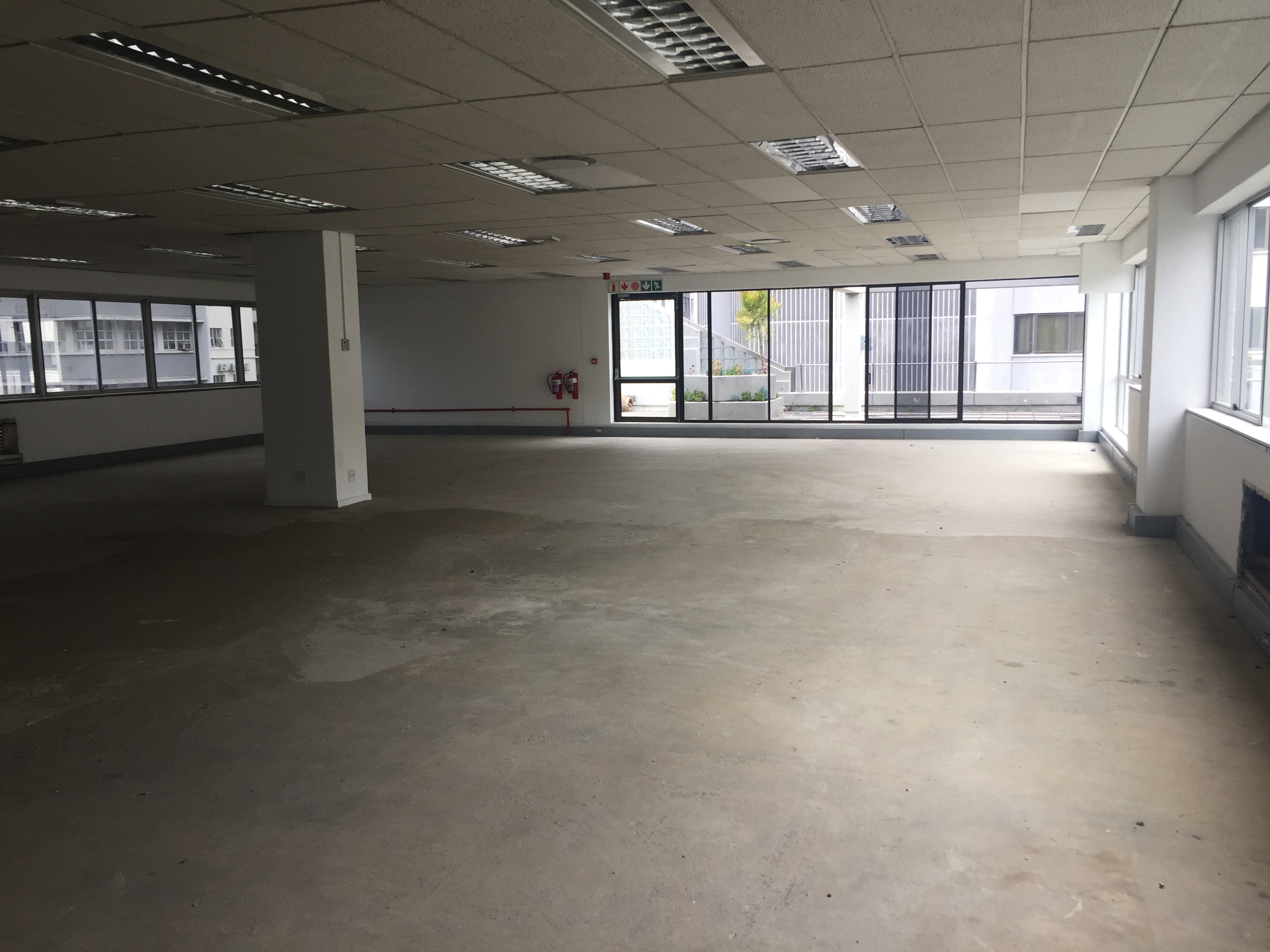 858m² Office Space to rent at 35 On Wale in Cape Town CBD