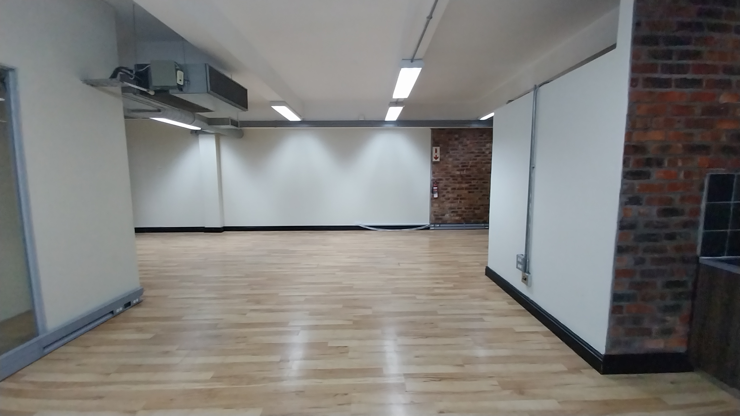 124m² Office Space to rent at 4 Loop Street in Cape Town CBD