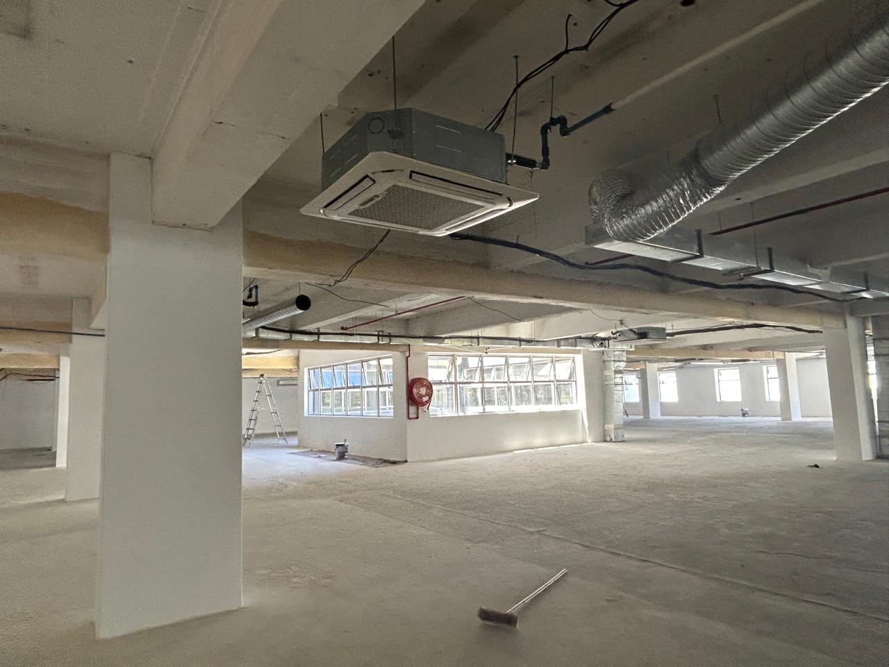 1 218m² Office Space to rent at Amber Place in Foreshore