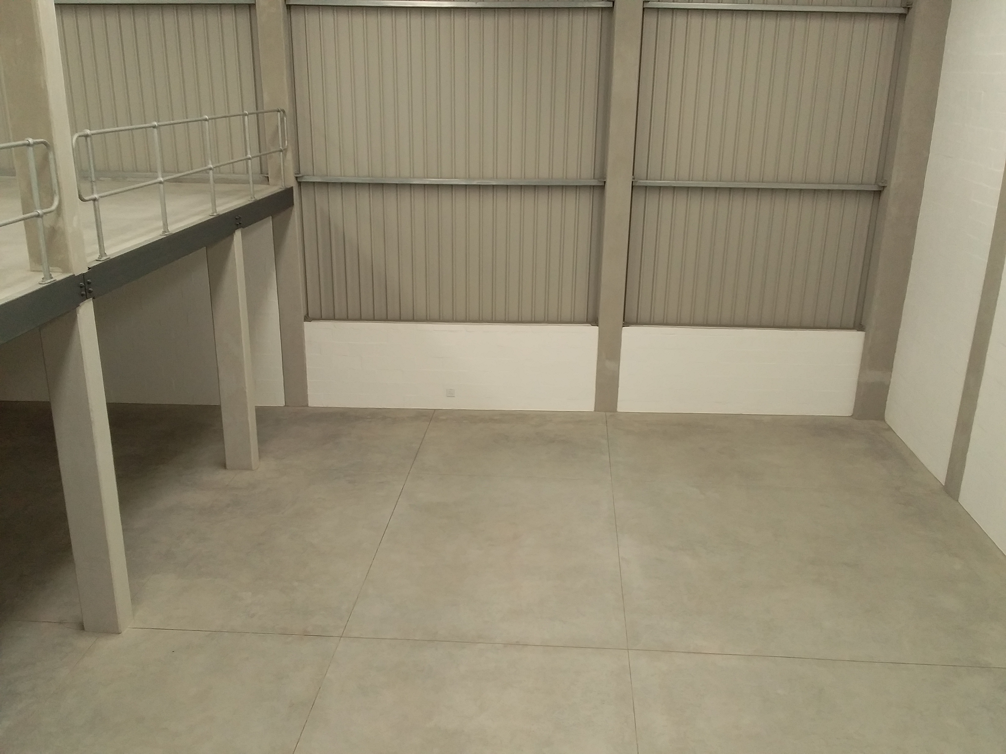 Warehouse to rent at Bellray Business Park in Stikland