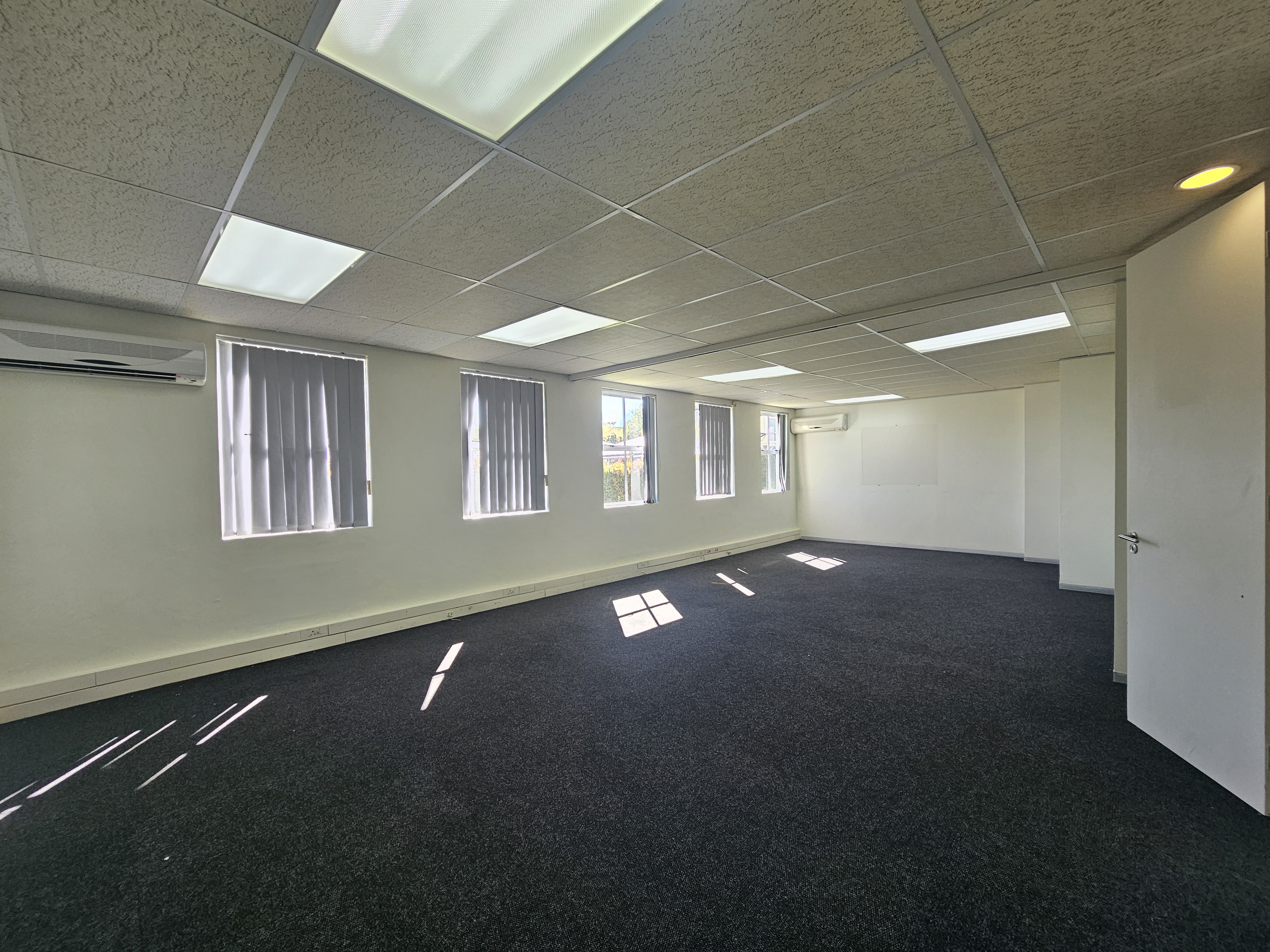 325m² Office Space to rent at Brandwacht Office Park in Brandwacht
