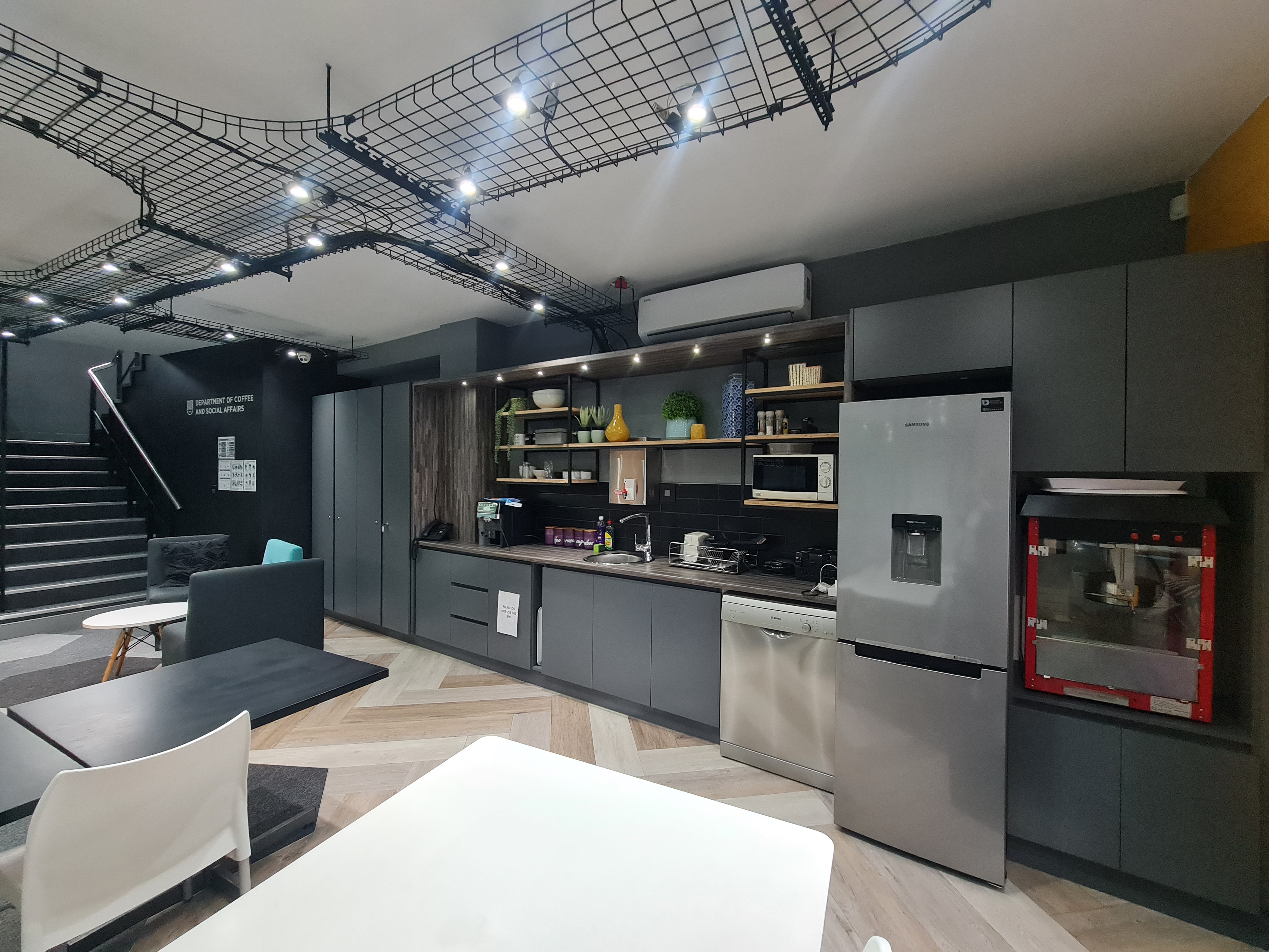 432m² Office Space to rent at Century Square in Century City