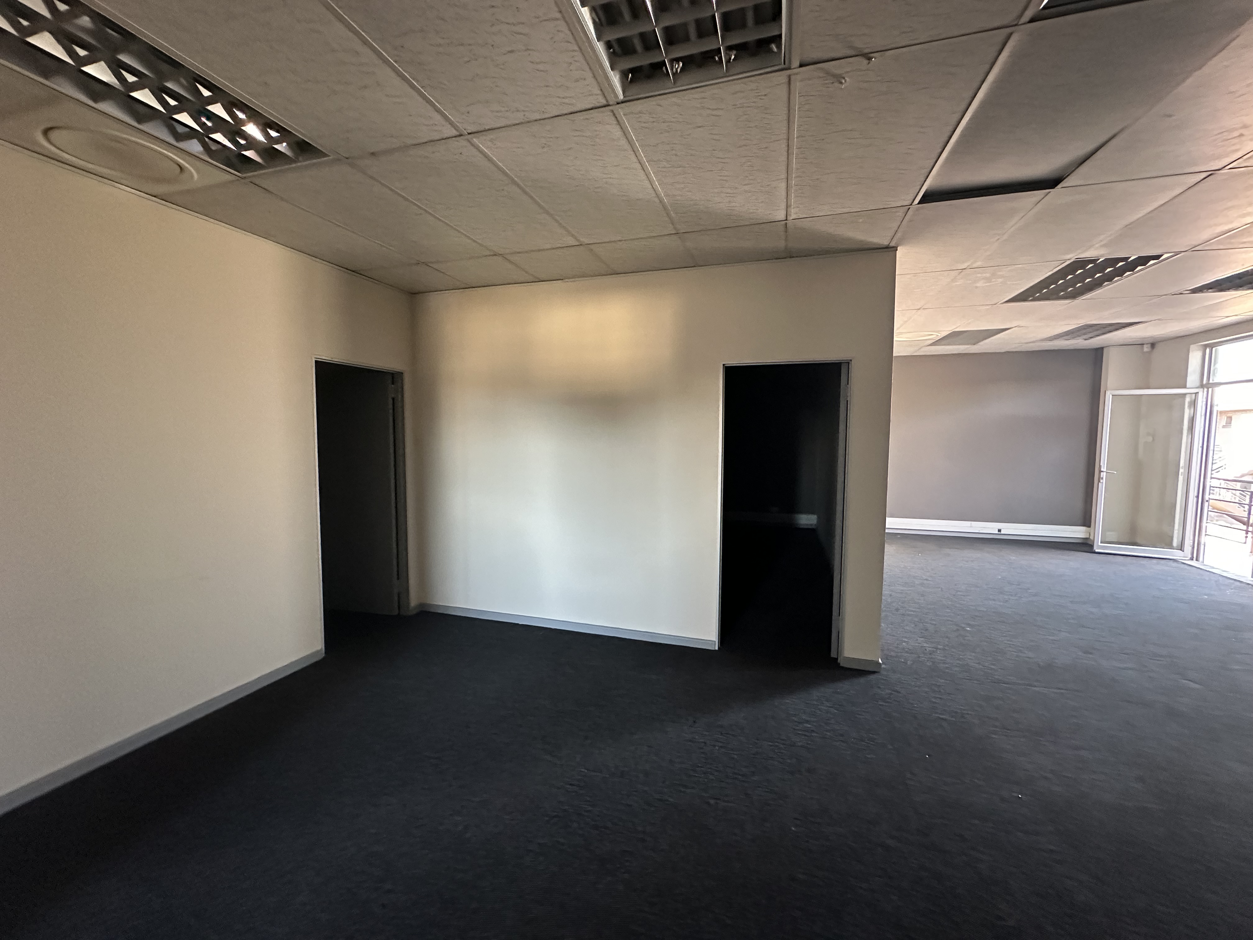 150m² Office Space to rent at Frazzitta Business Park - Milnerton in Marconi Beam