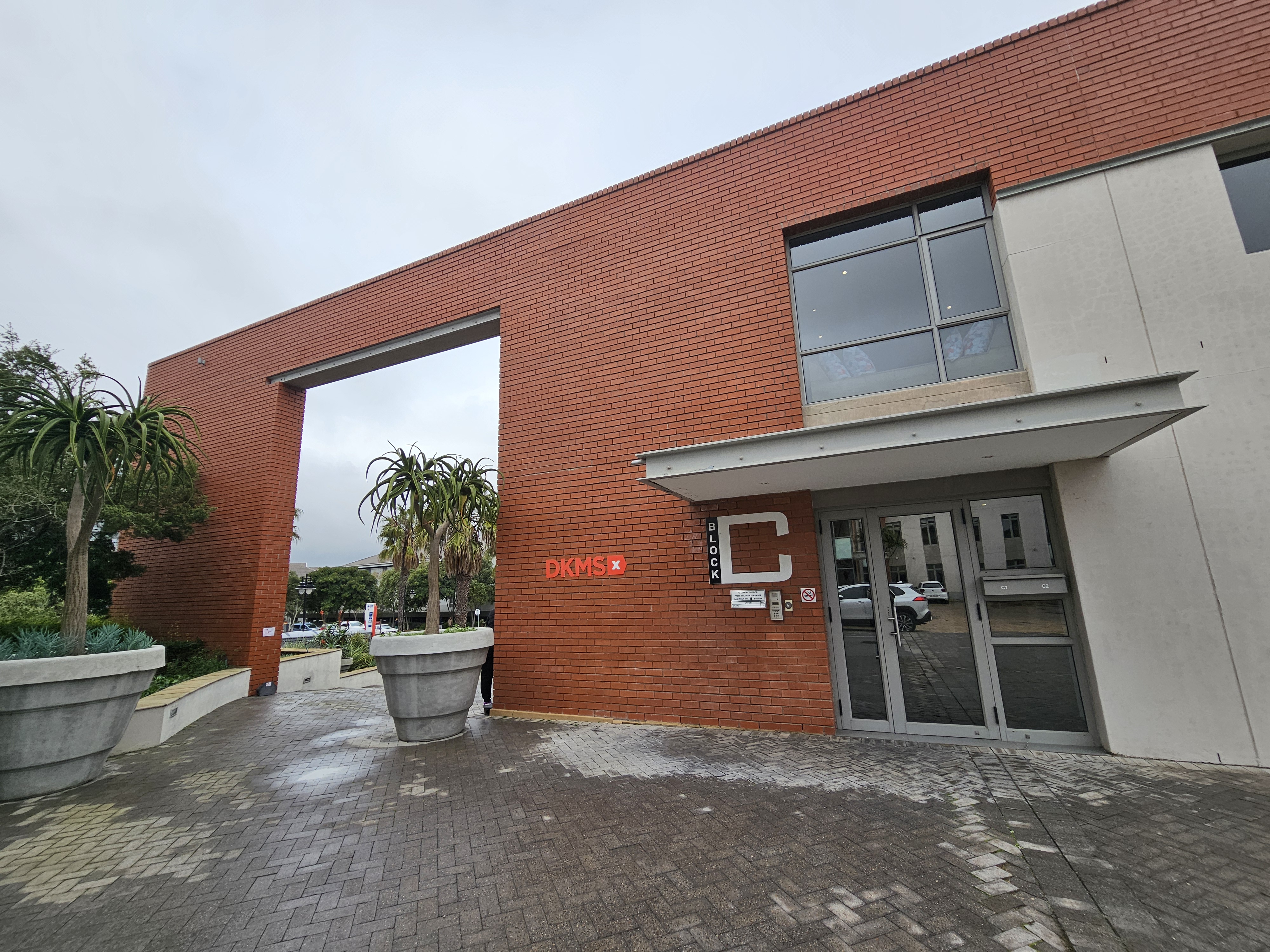 174m² Office Space to rent at Grosvenor Square -  Century City in Century City