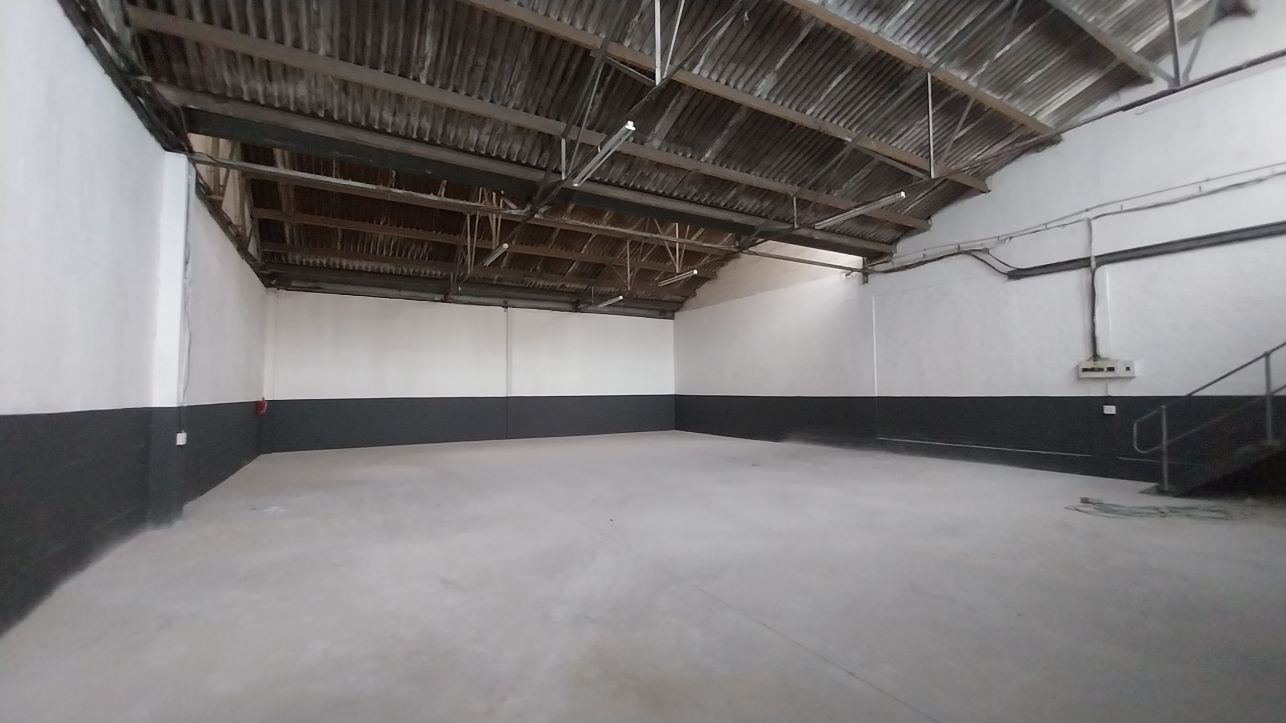 Warehouse to rent at Gunners Factory Park in Epping Industrial
