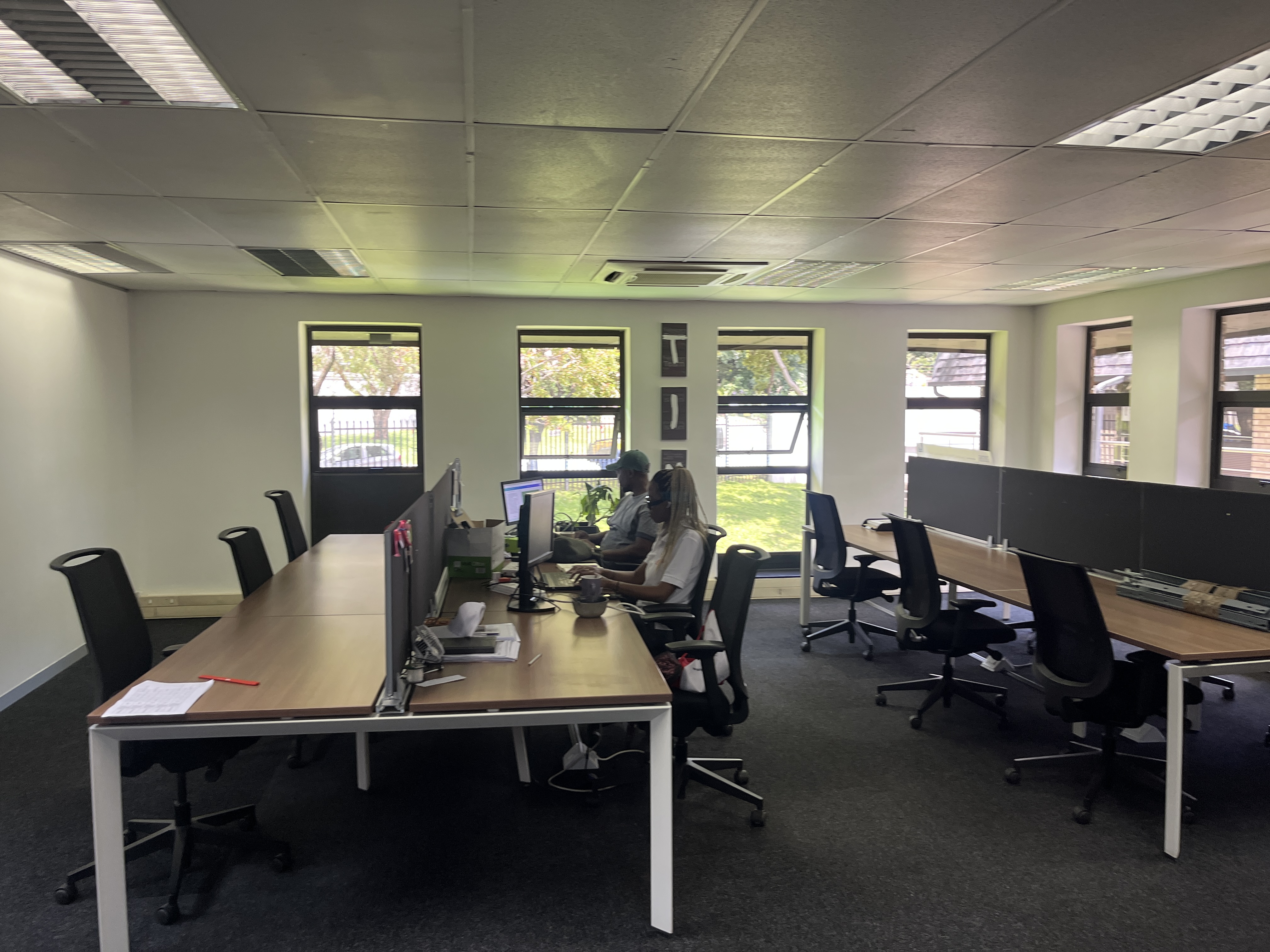 150m² Office Space to rent at Hurlingham Office Park in Hurlingham