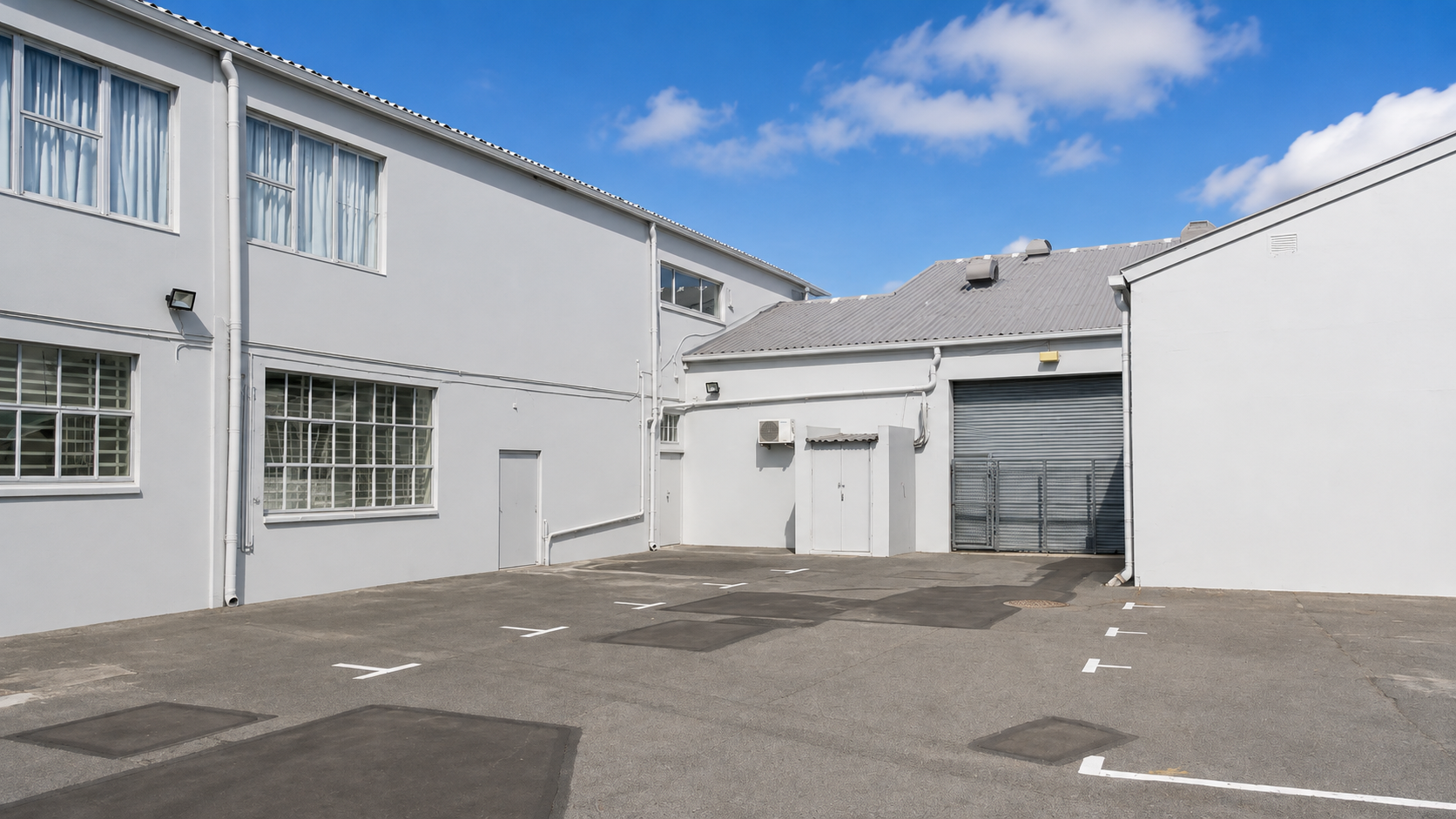 900m² Warehouse to rent at Industry Park 6-8 Perfecta Street in Paarden Eiland