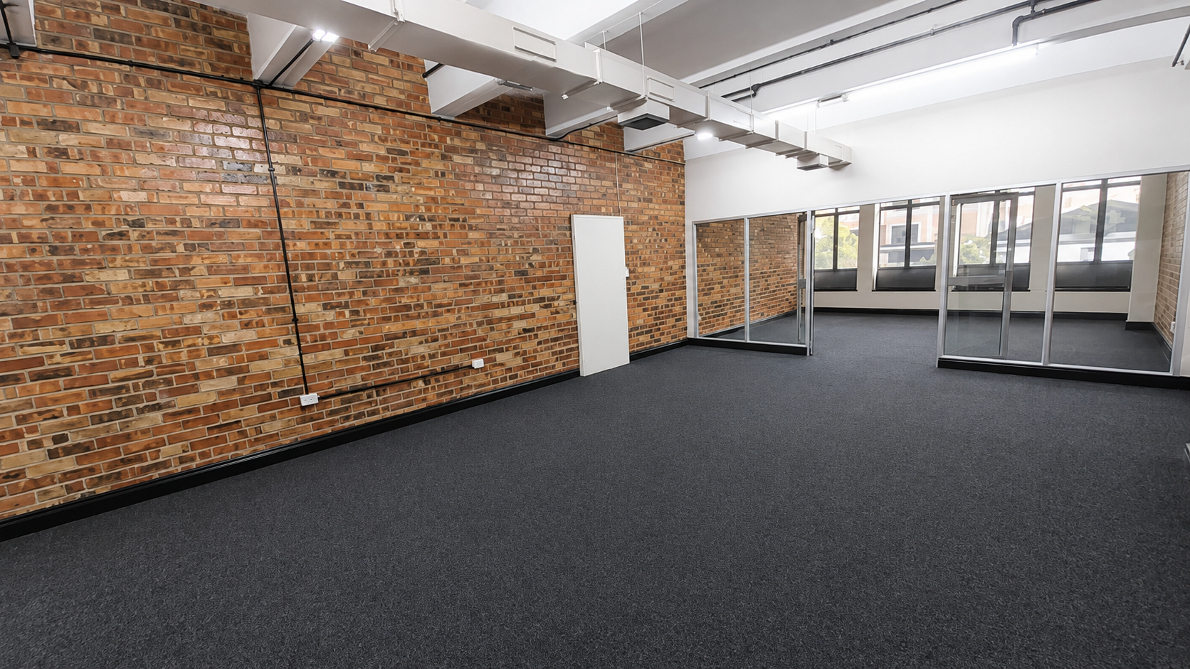 110m² Office Space to rent at Manhattan Place in Cape Town CBD