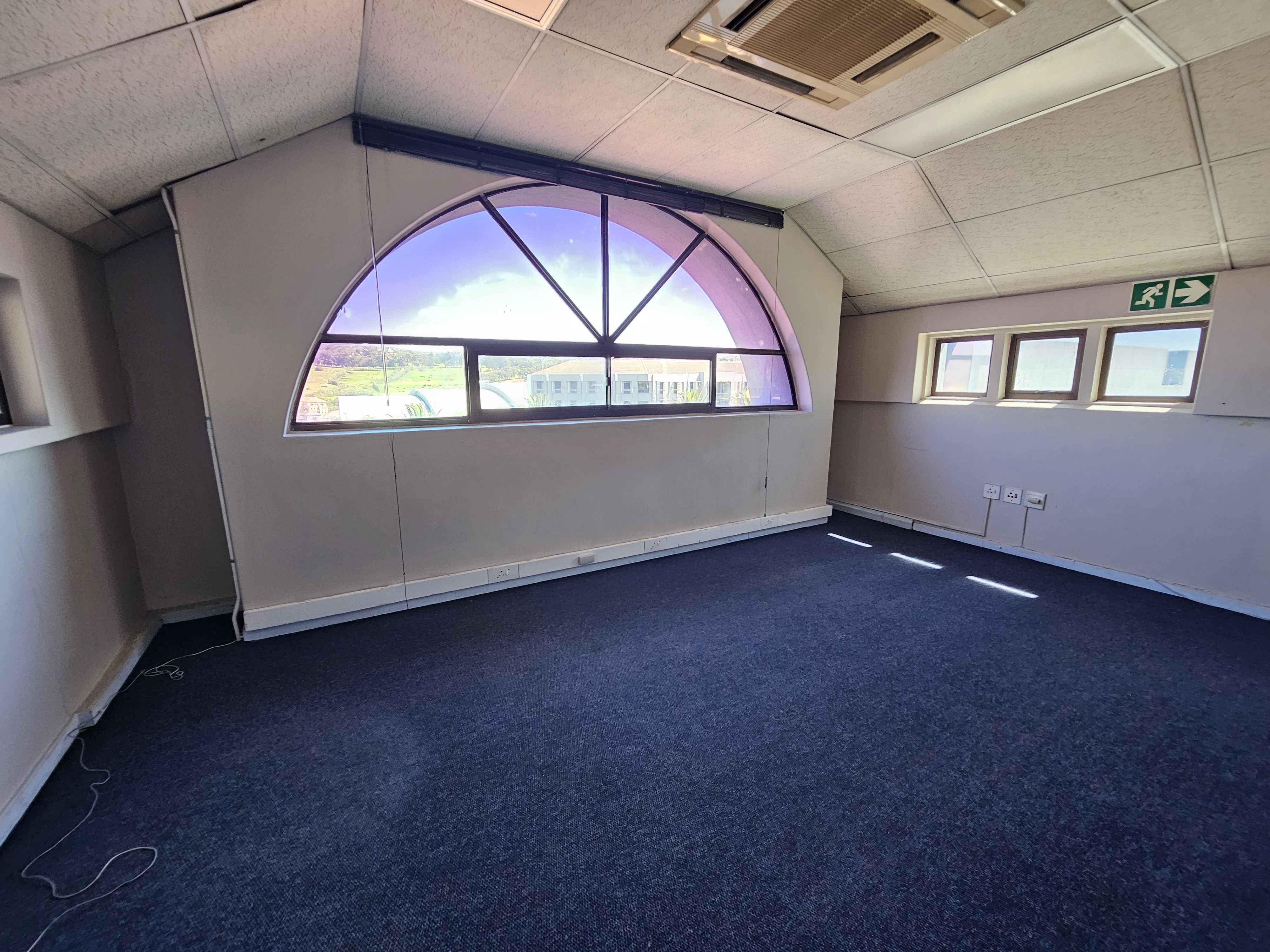 604m² Office Space to rent at Omni Park in Bo Oakdale