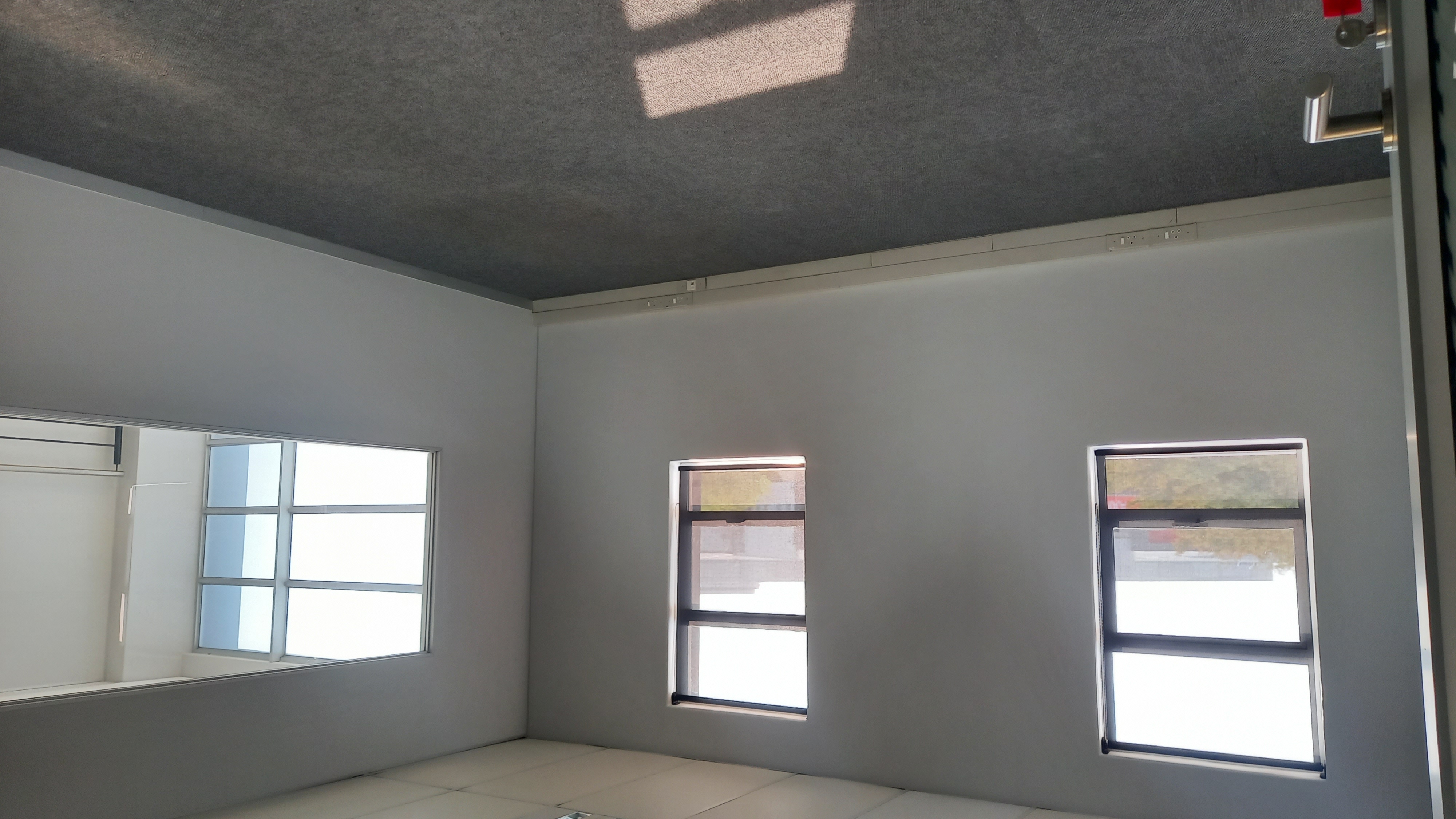 Warehouse to rent at Platinum Square in Corporate Park South