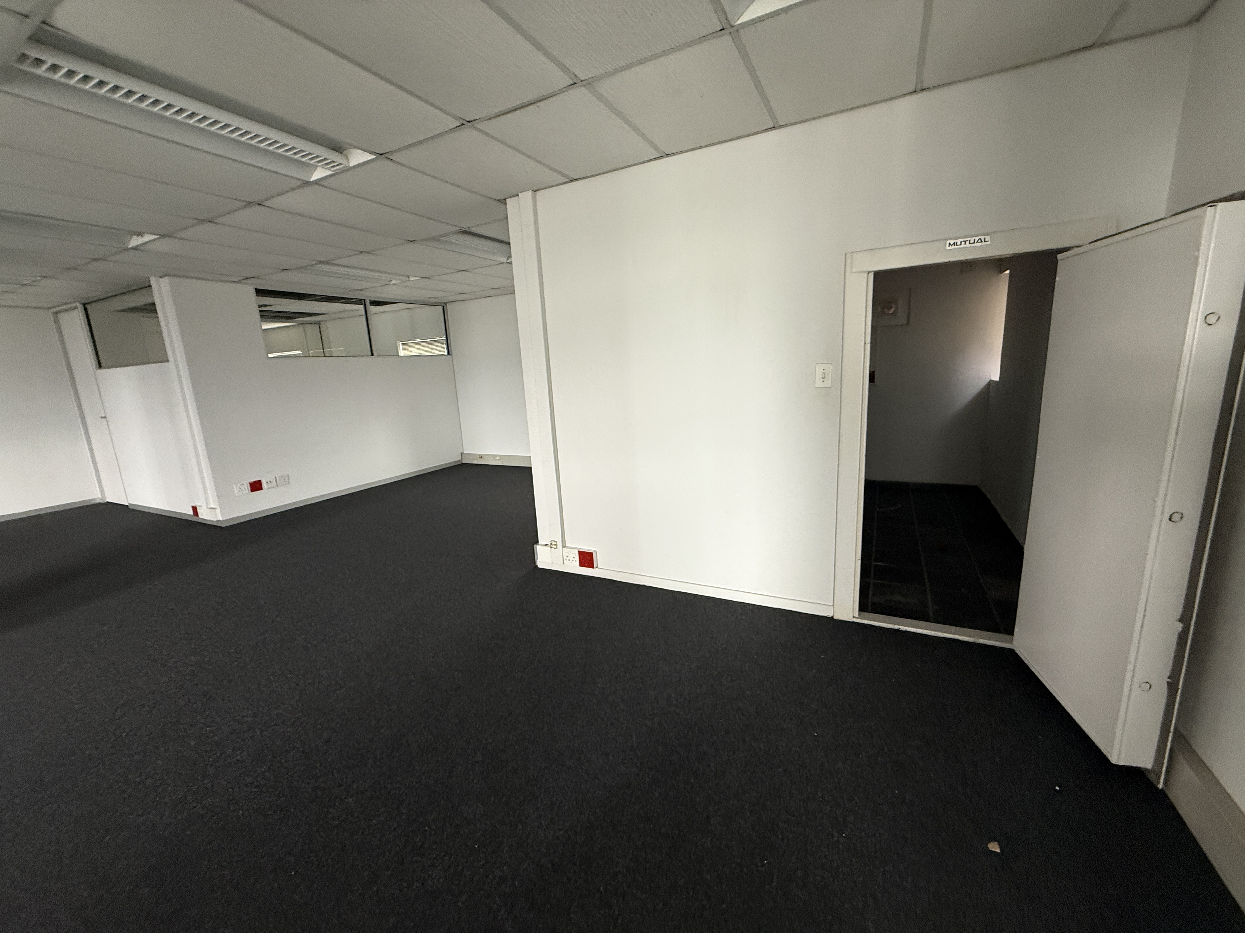 221m² Office Space to rent at Quantum House in Techno Park
