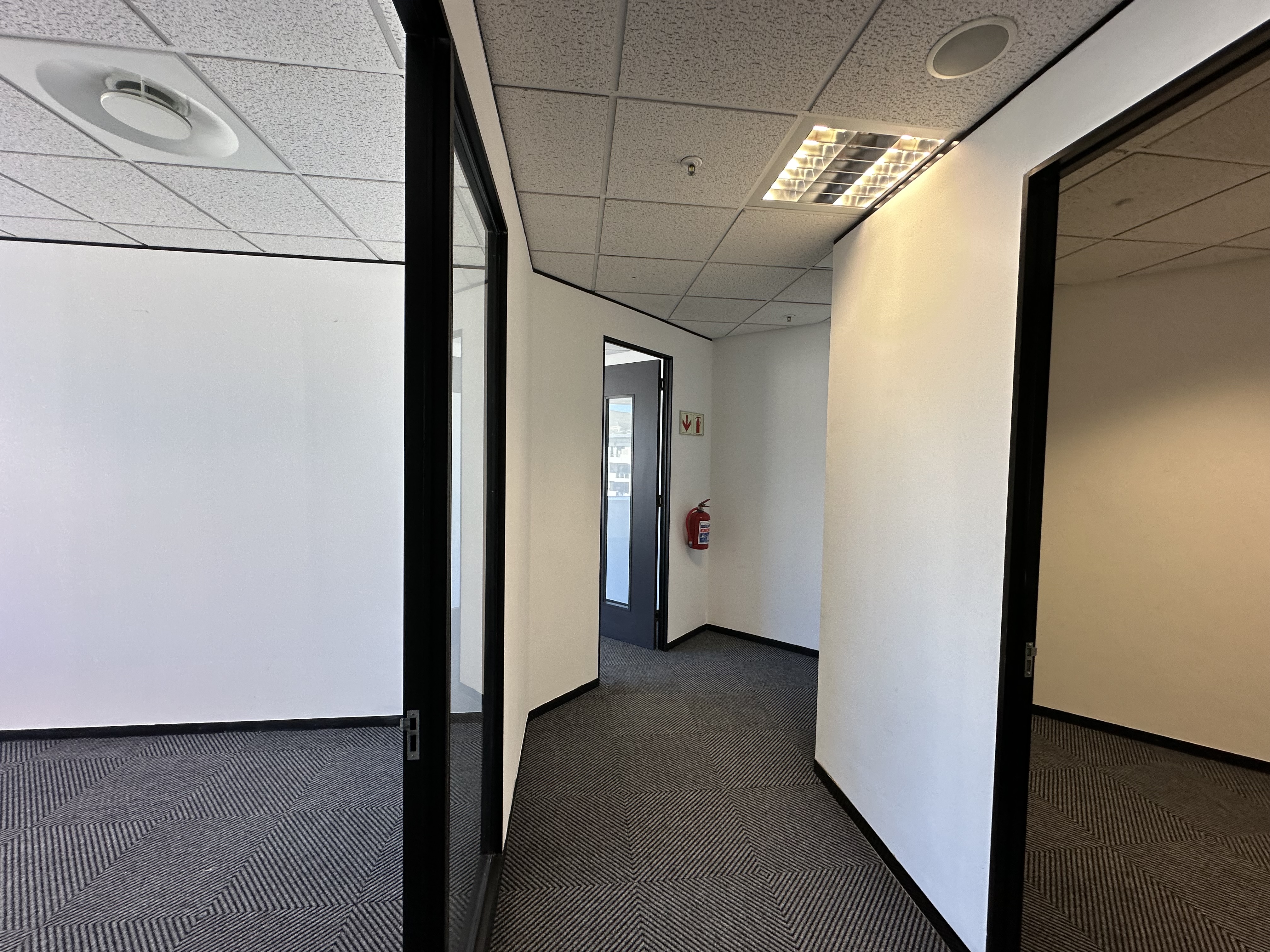221m² Office Space to rent at SA Reserve Bank Building in Cape Town CBD