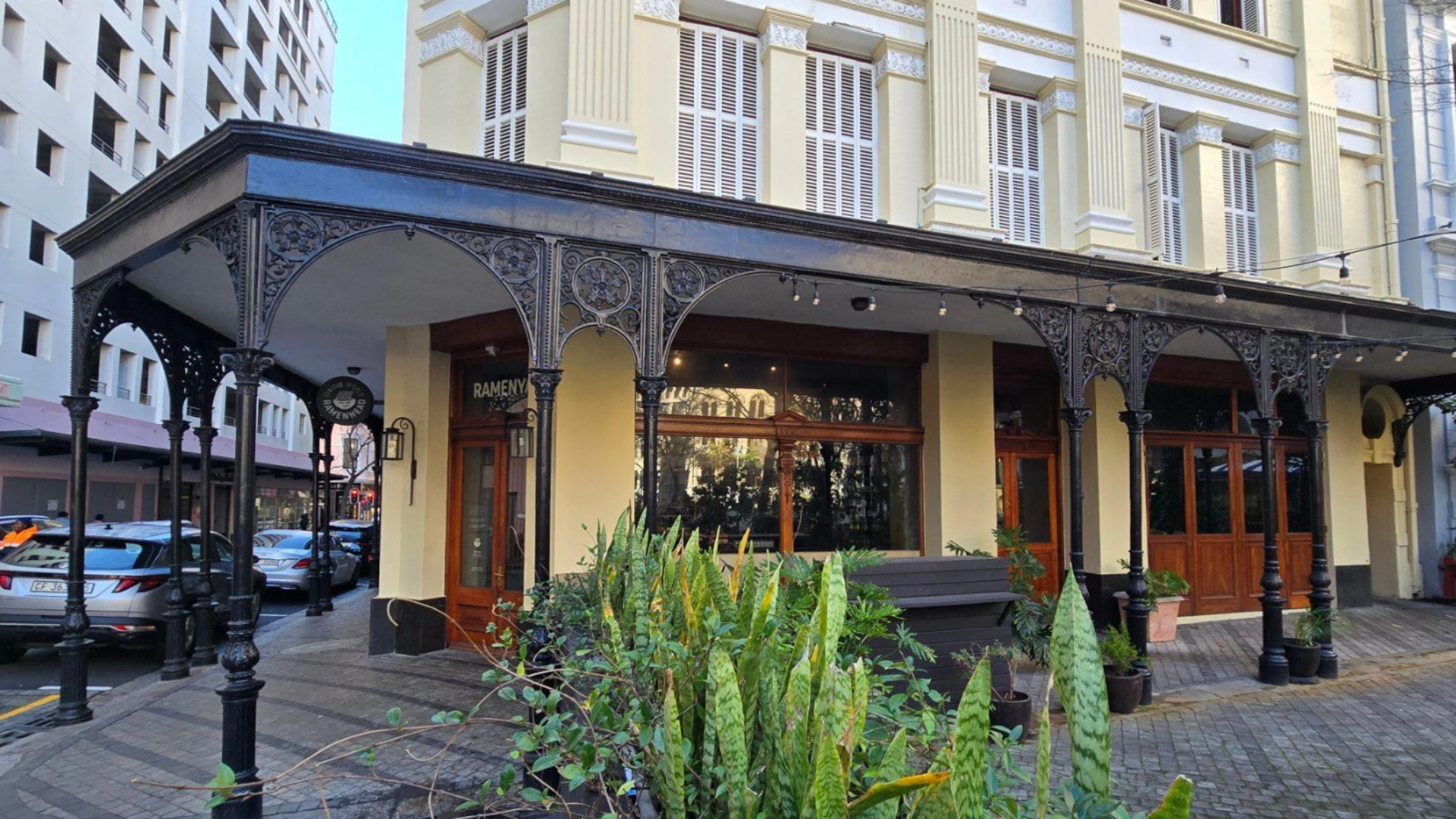 Retail Shops to rent at Speakers Corner - 31 Parliament Street in Cape Town CBD