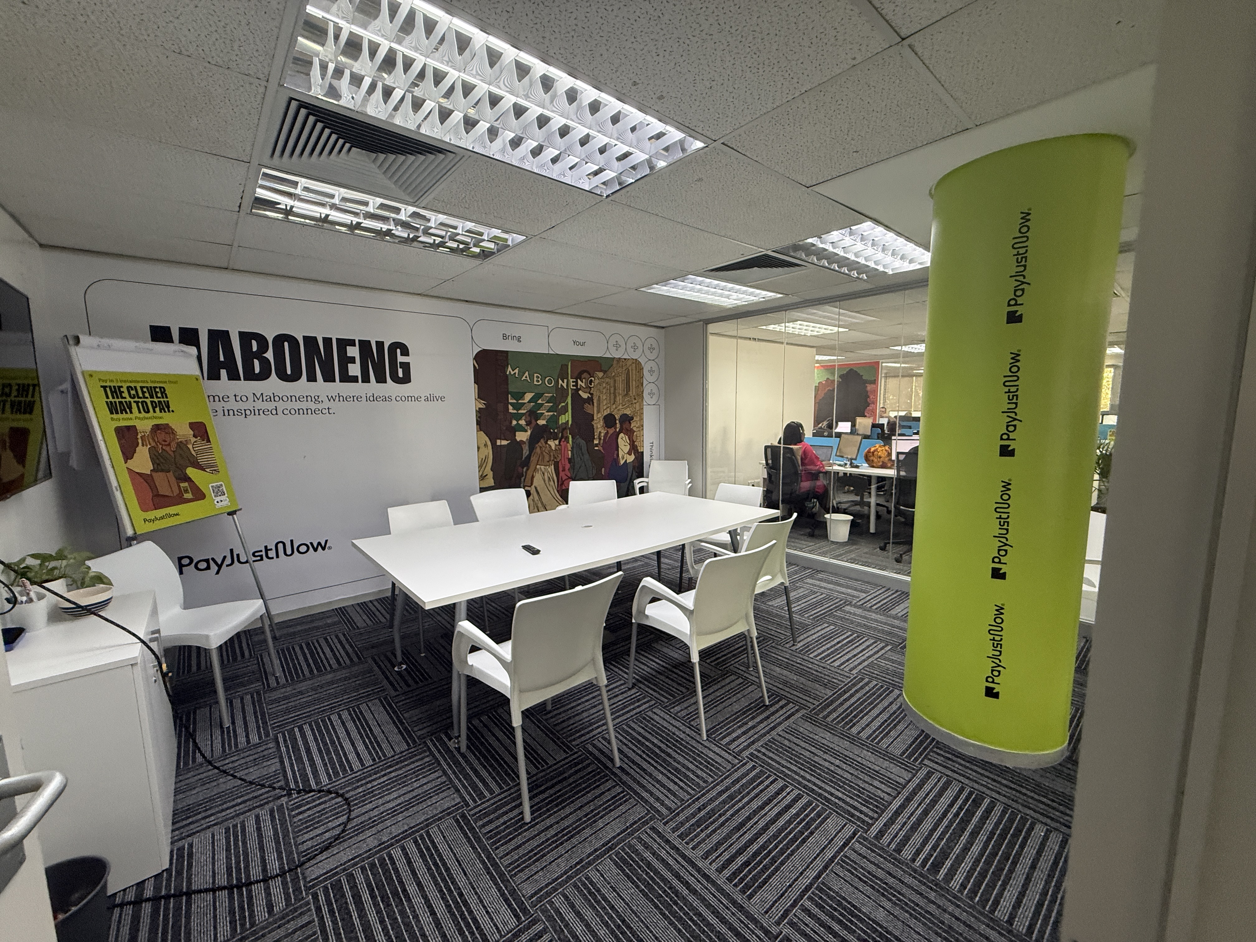 653m² Office Space to rent at Sunclare in Claremont