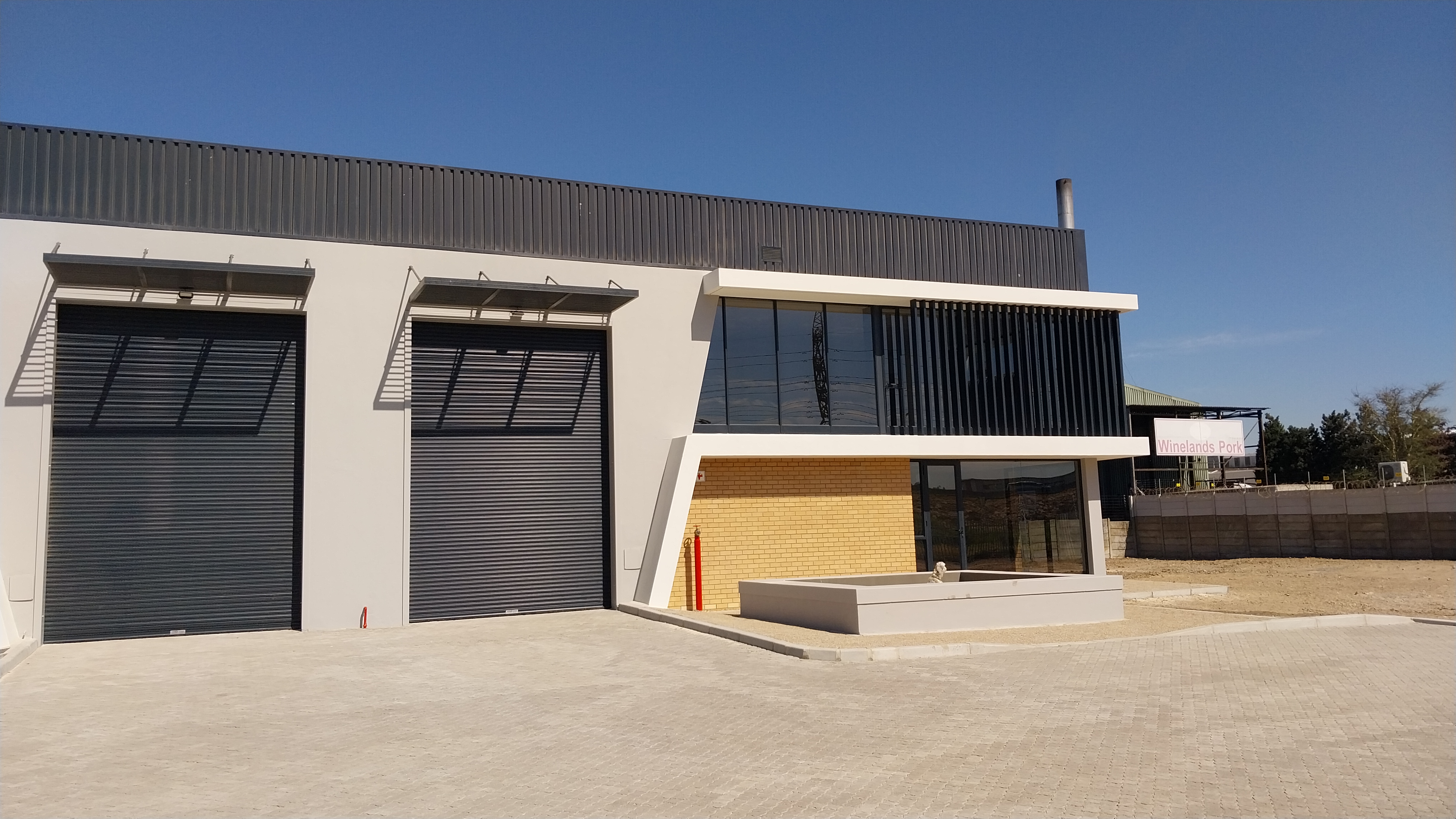 Warehouse to rent at Winelands Close Business Park 2 in Stikland