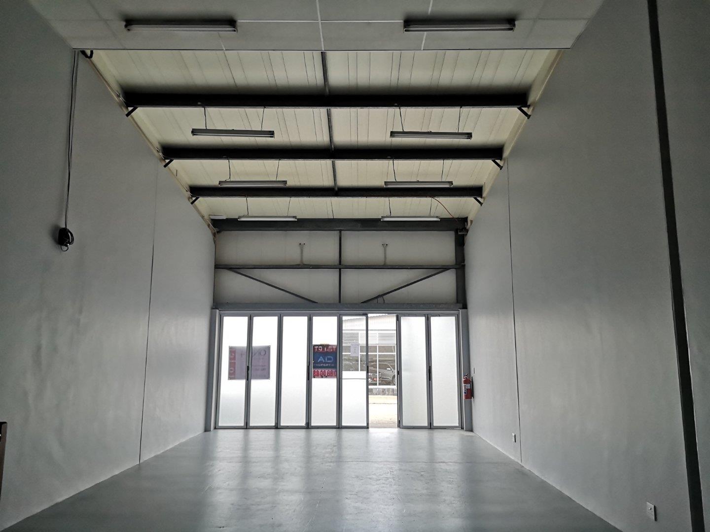 Retail Shops to rent at Broadway Auto Centre in Somerset West