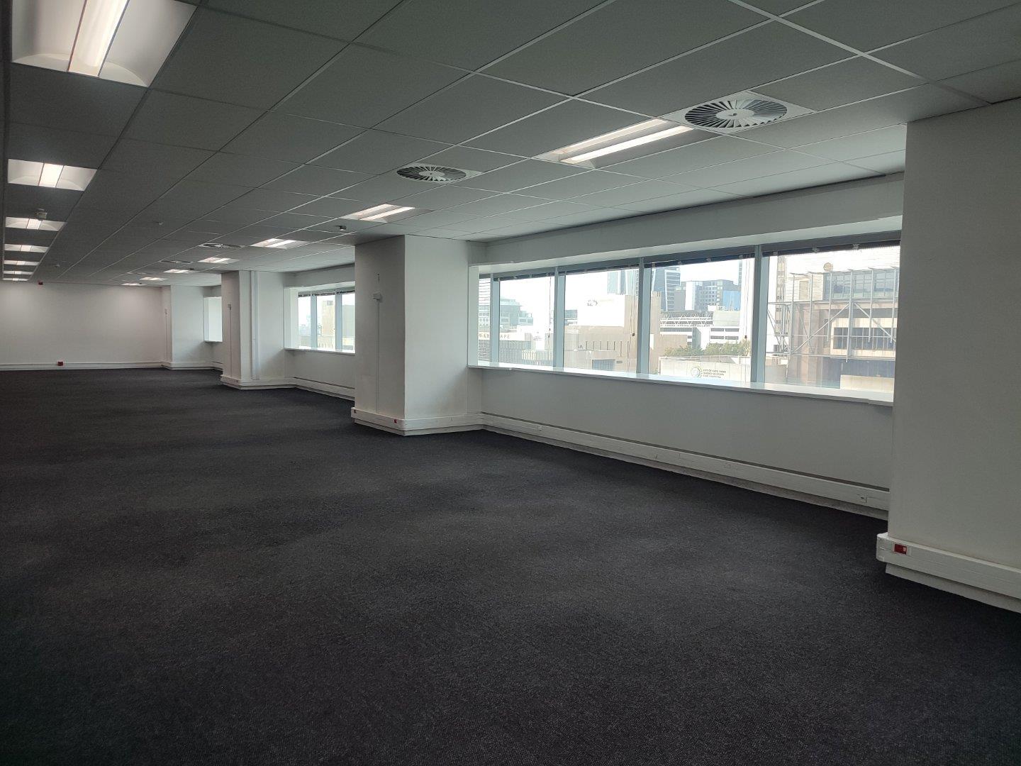 450m² Office Space to rent at The Towers  - Ex Standard Bank Centre in Cape Town CBD