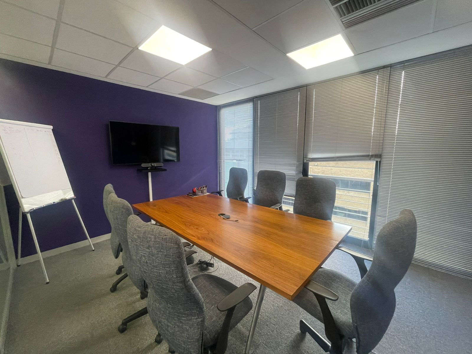534m² Office Space to rent at 19 Louis Gradner in Foreshore