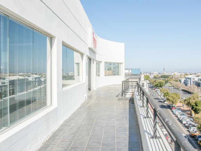 858m² Office Space to rent at Bloemhof in Bo Oakdale