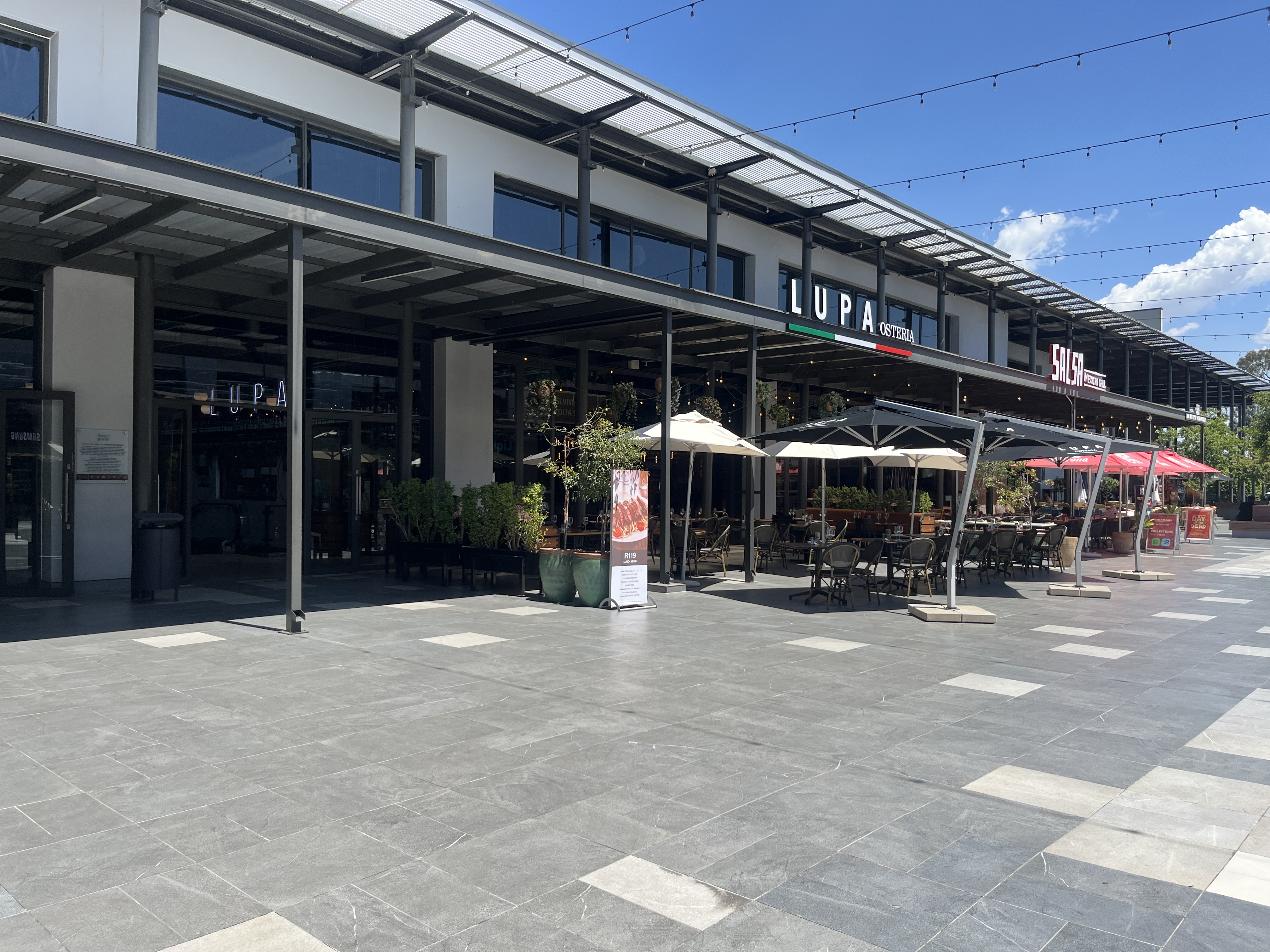Office Space to rent at Design Quarter Retail Offices in Fourways