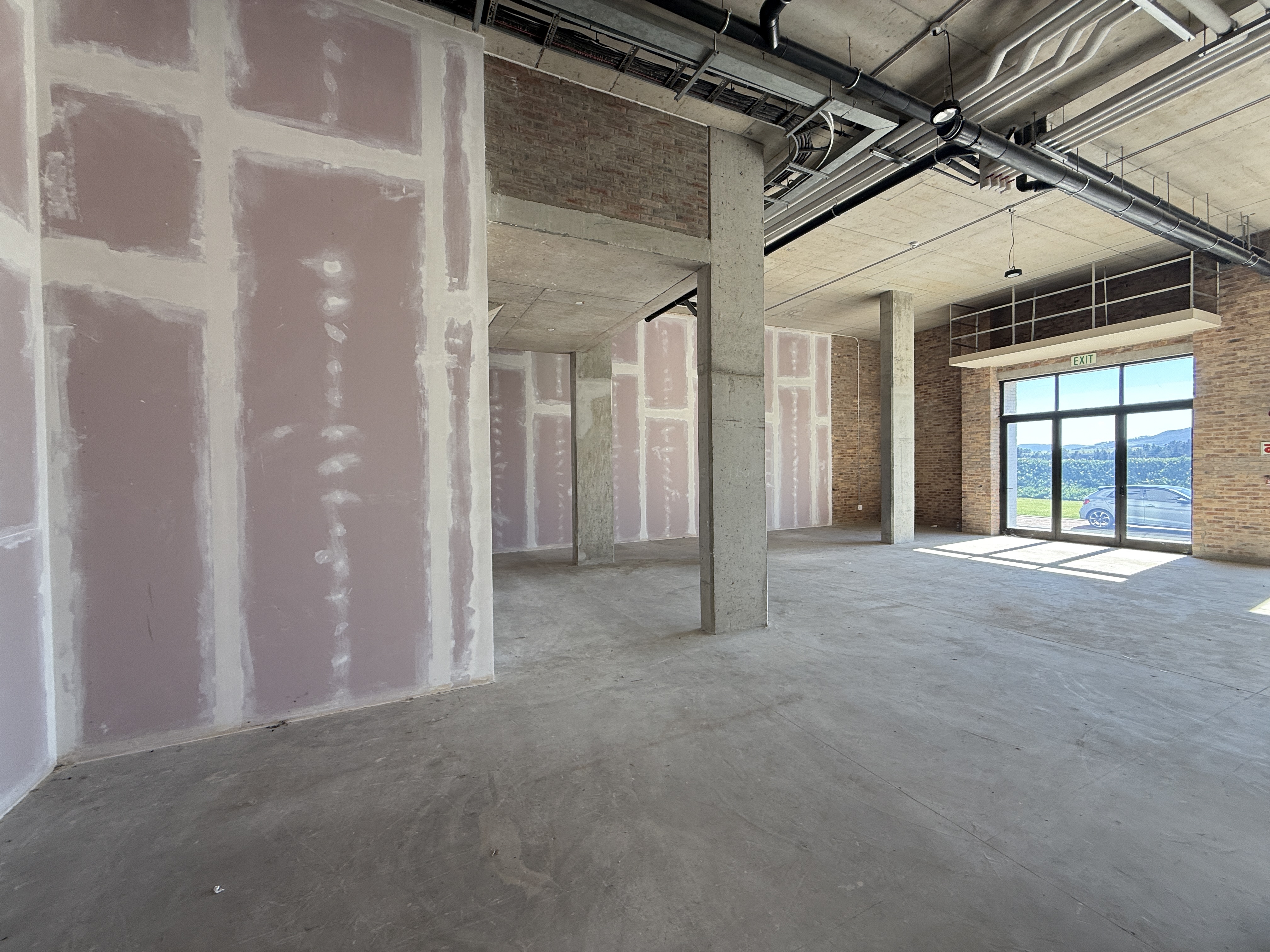 317m² Retail Shops to rent at Devonbosch - Stellenbosch in Stellenbosch