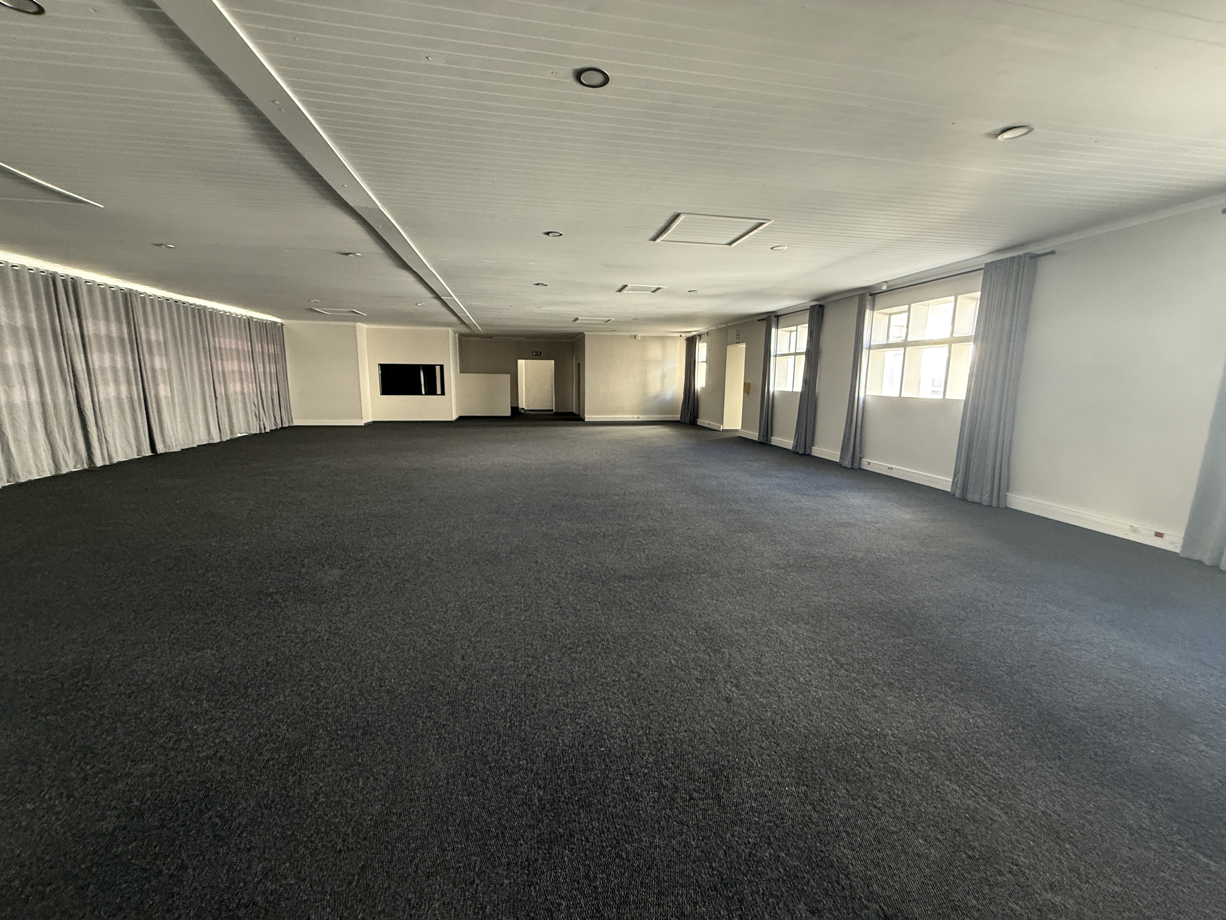 602m² Office Space to rent at Firgrove Business Park in Firgrove