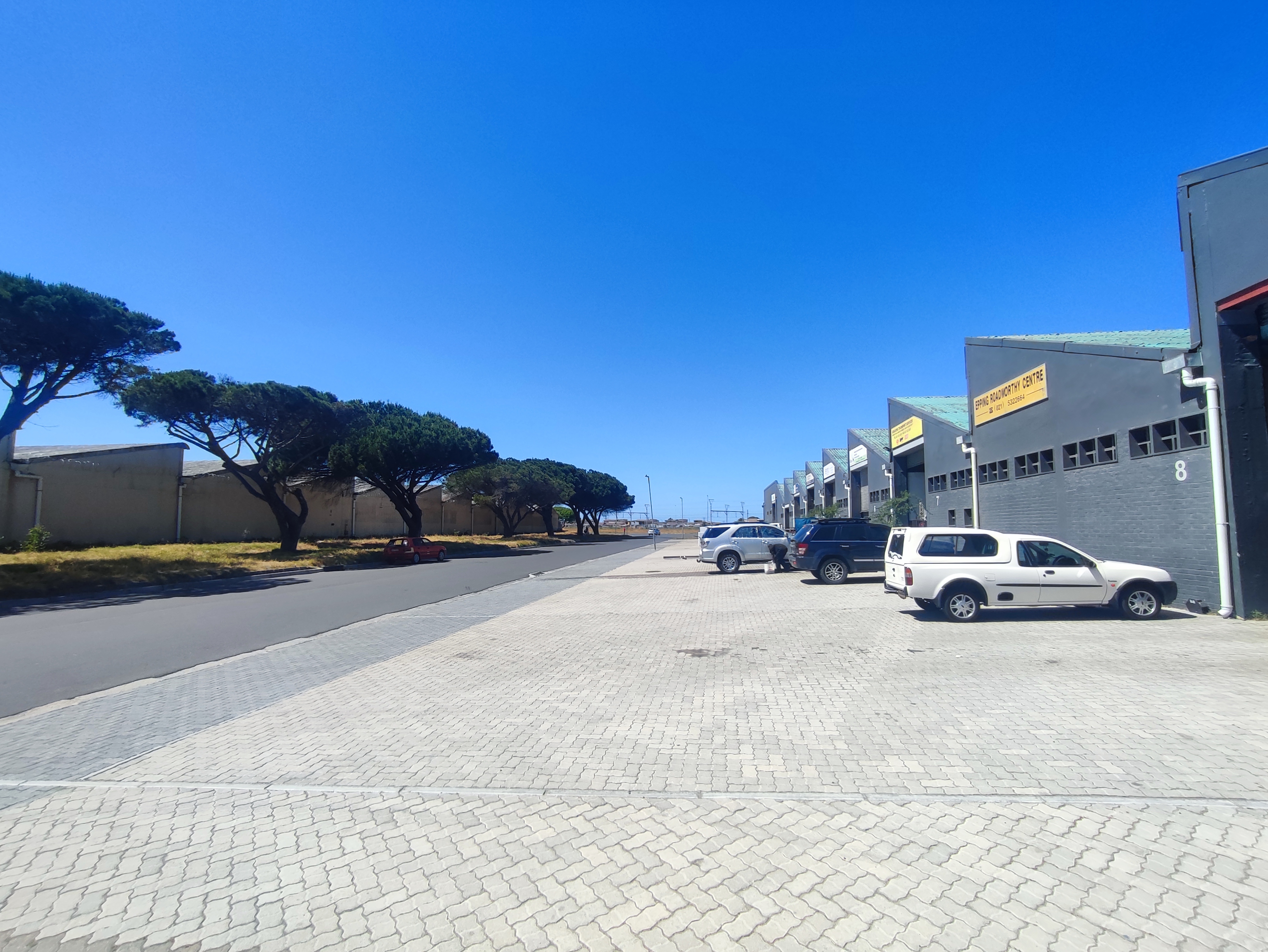 500m² Warehouse to rent at Gunners Factory Park in Epping Industrial