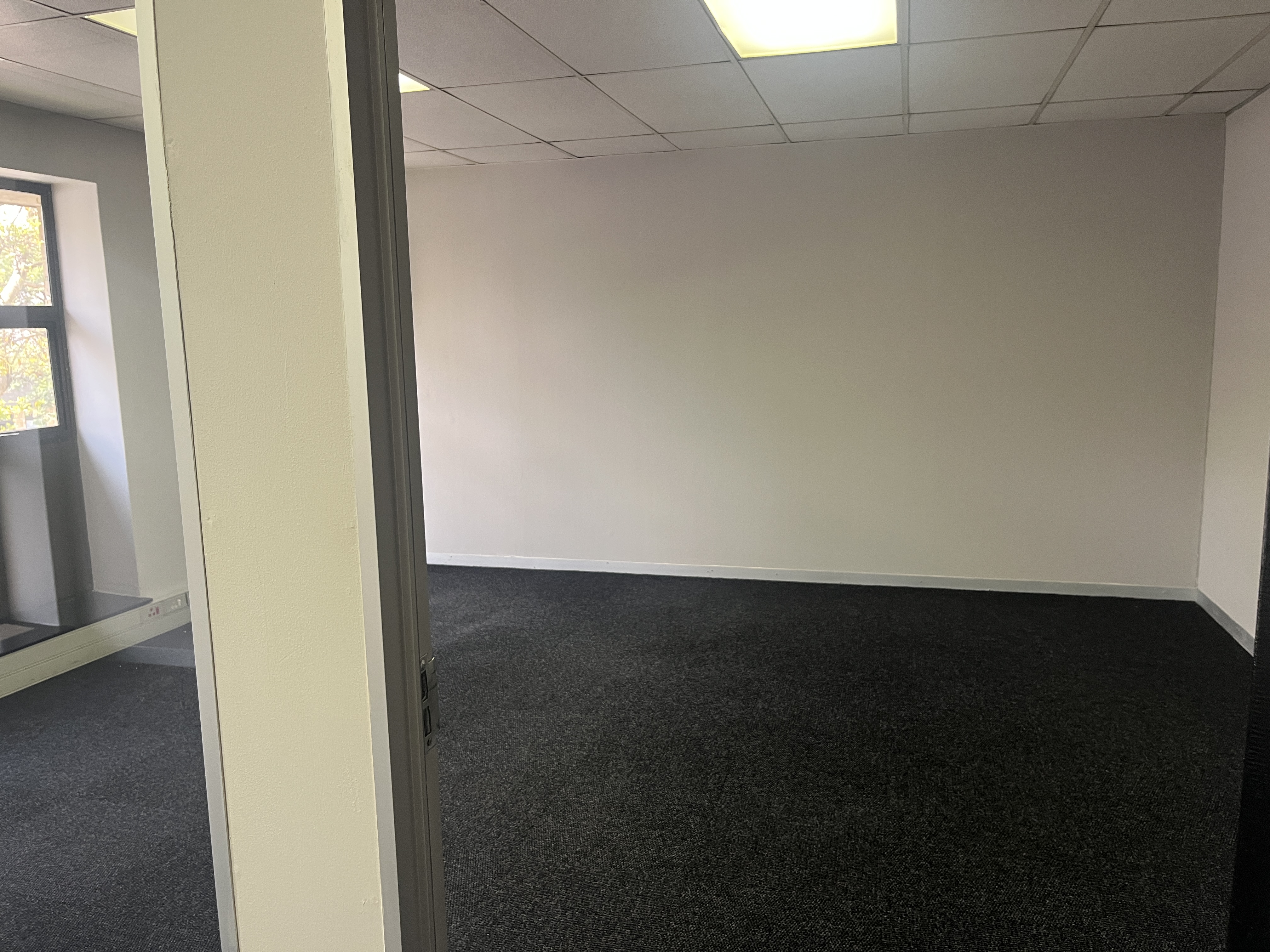 235m² Office Space to rent at Hurlingham Office Park in Hurlingham
