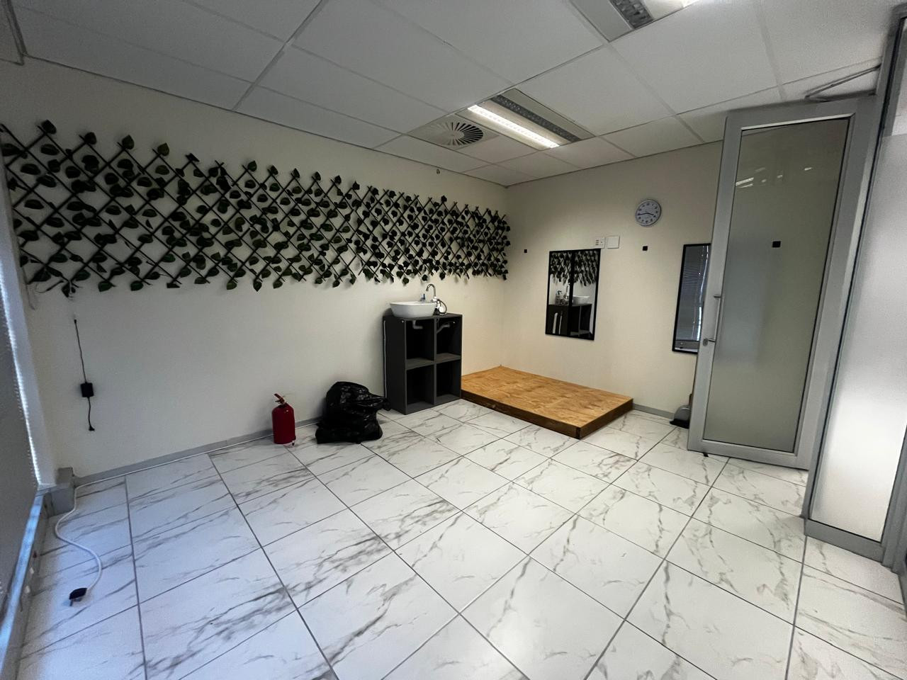 116m² Office Space to rent at Hyde Park House in Century City