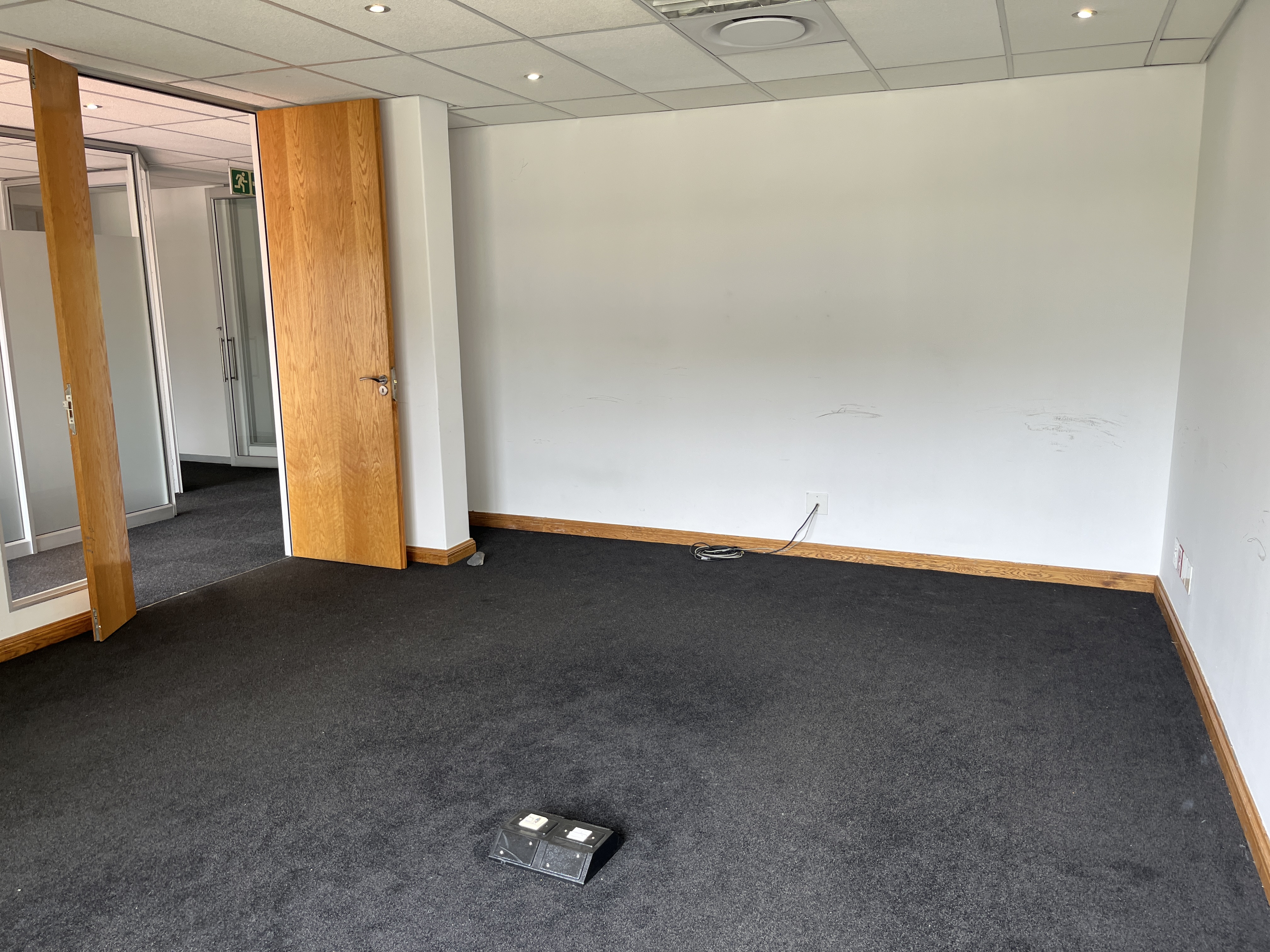 Office Space to rent at Little Fourways Office Park in Magaliessig