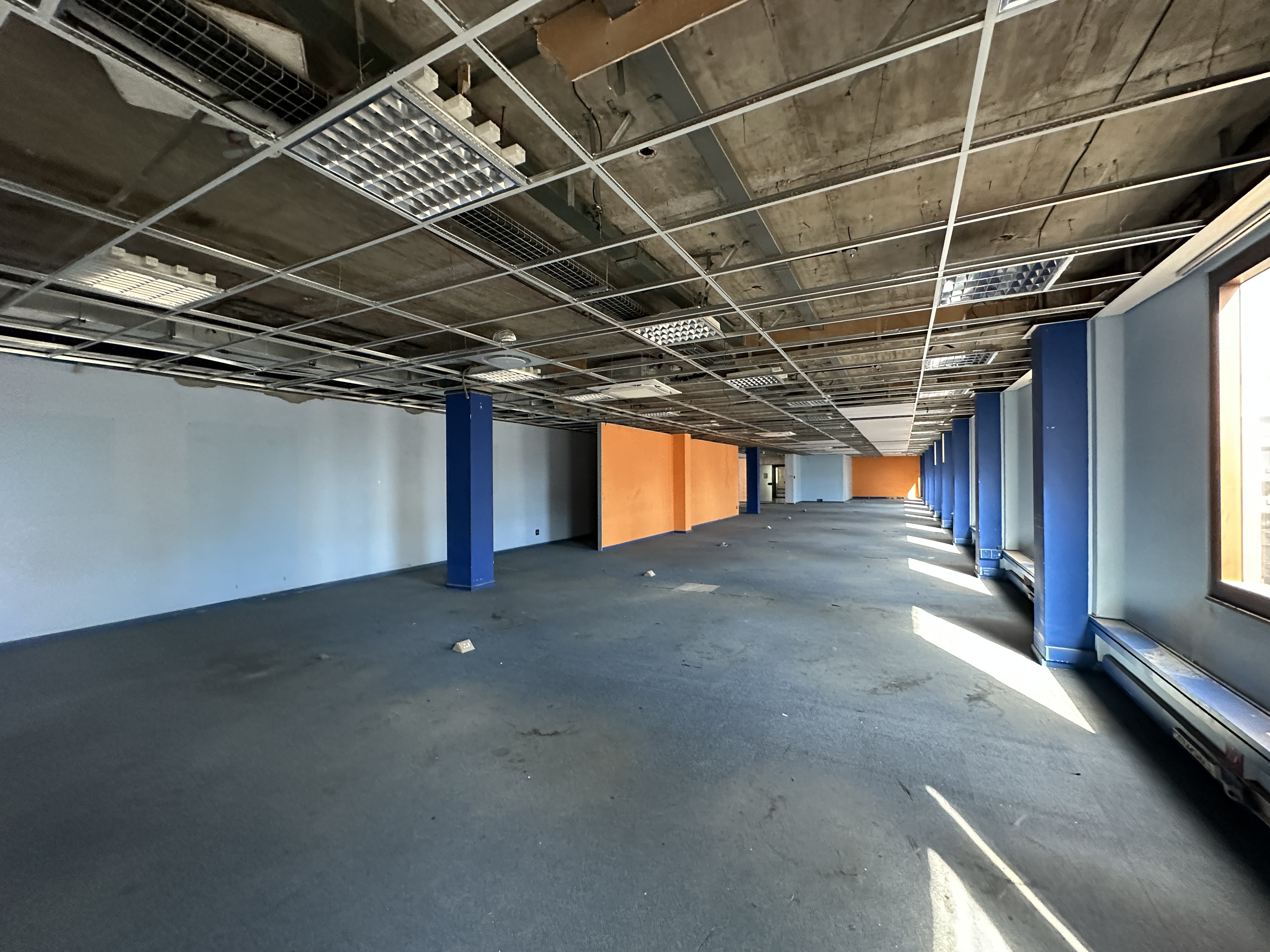 1 200m² Office Space to rent at Matador Centre in Cape Town CBD