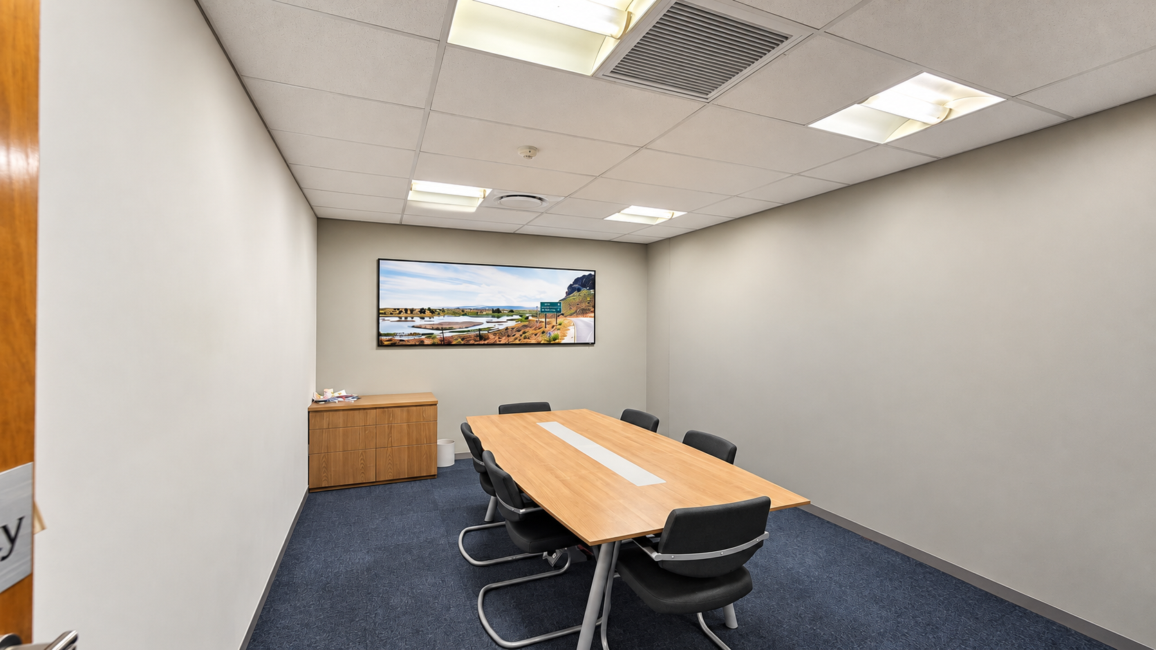 2 030m² Office Space to rent at Oceana House in Foreshore