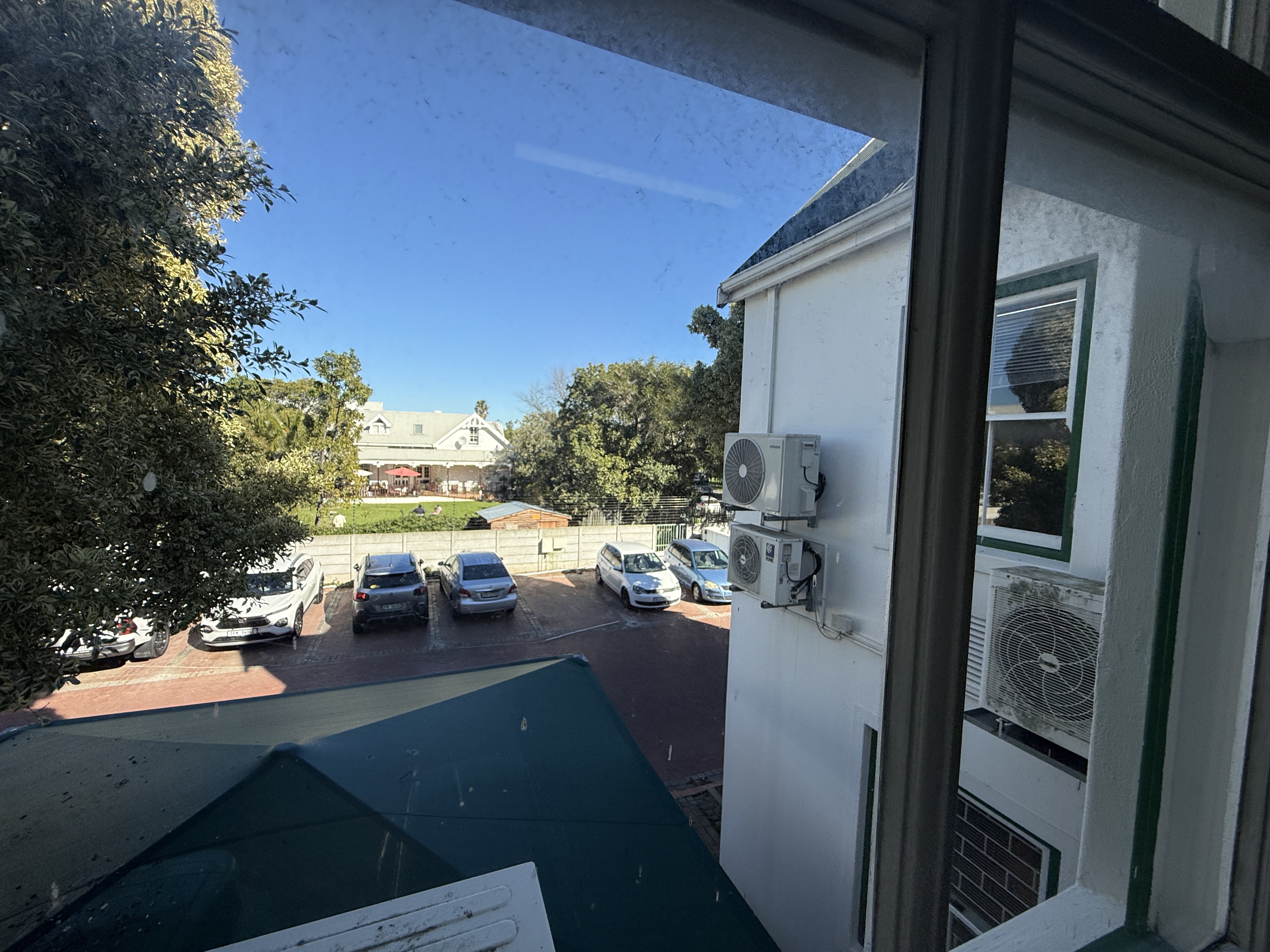 196m² Office Space to rent at Pastorie Park in Somerset West