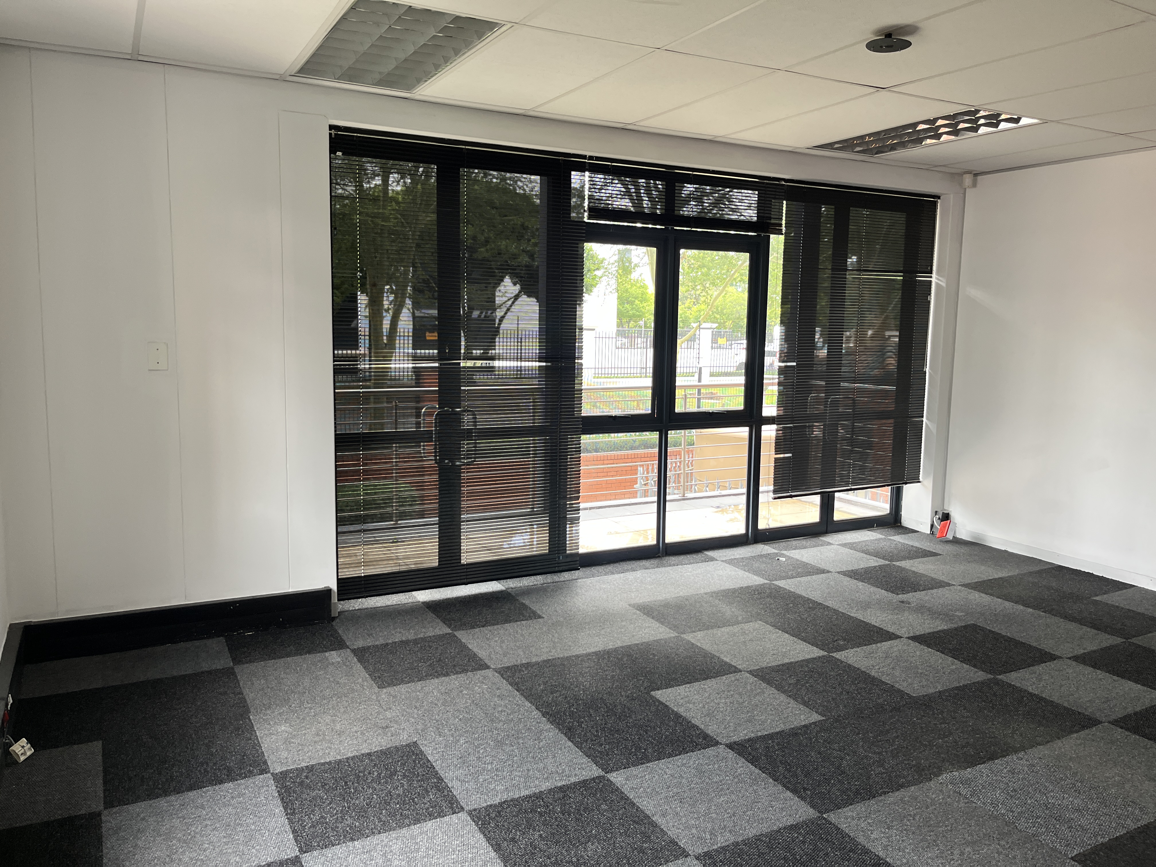 Office Space to rent at Silverpoint Office Park in Bryanston