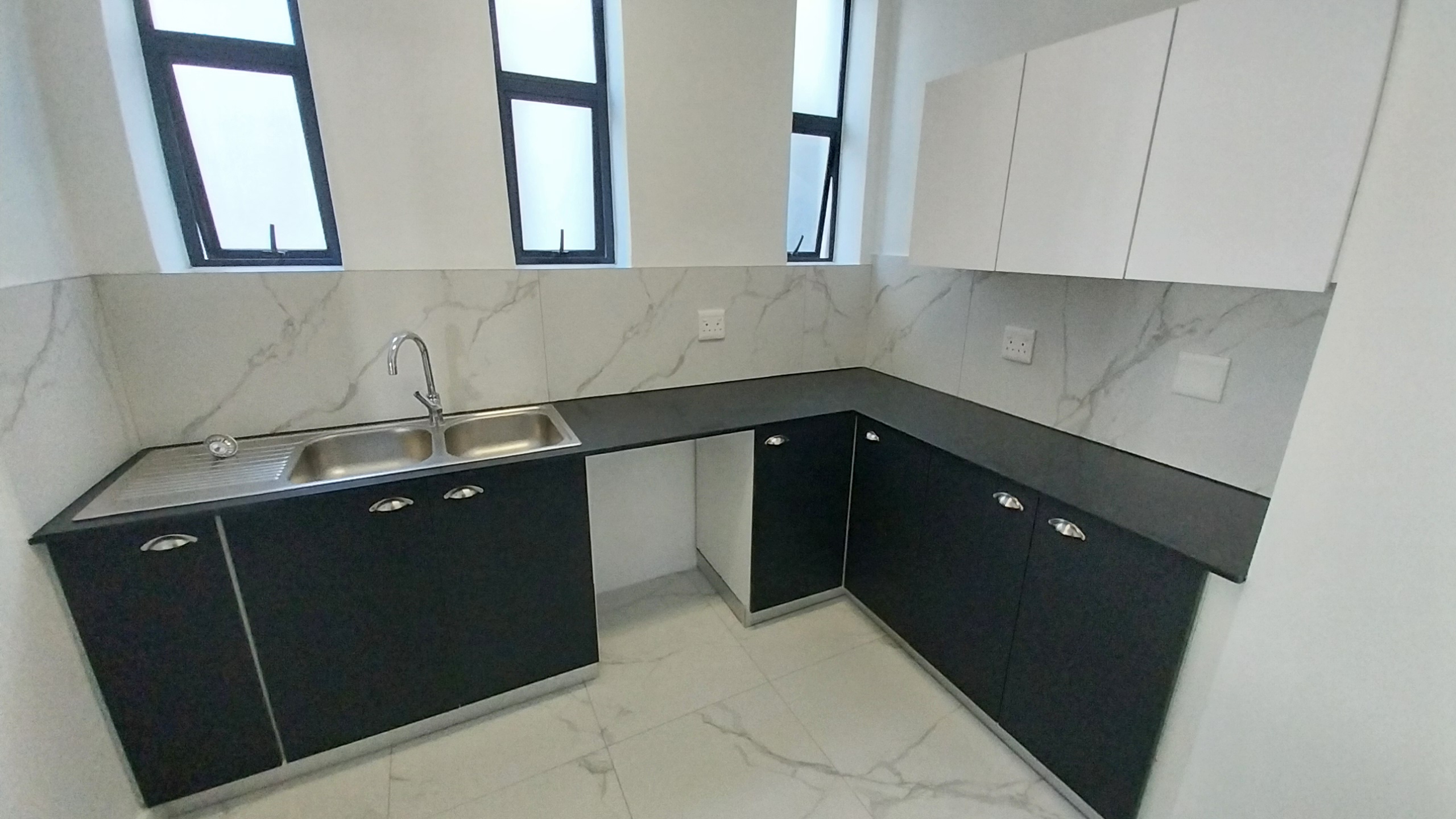 903m² Office Space to rent at Velocity Building in Cape Town CBD