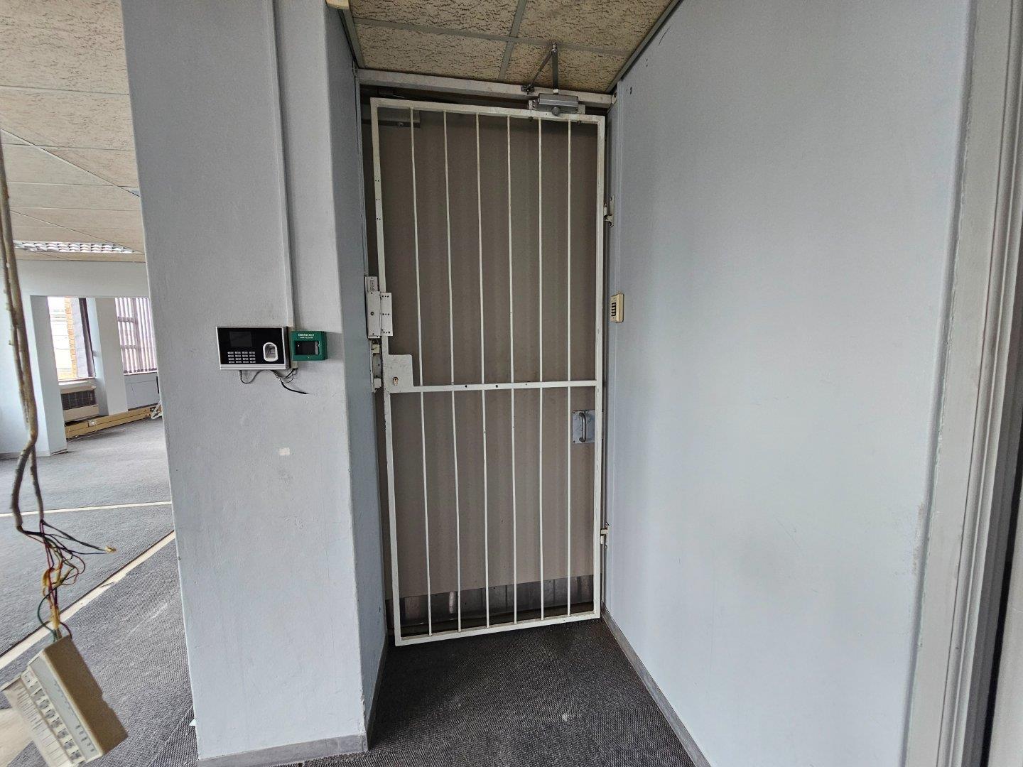 Office Space to rent at Louwville Place in Bellville CBD