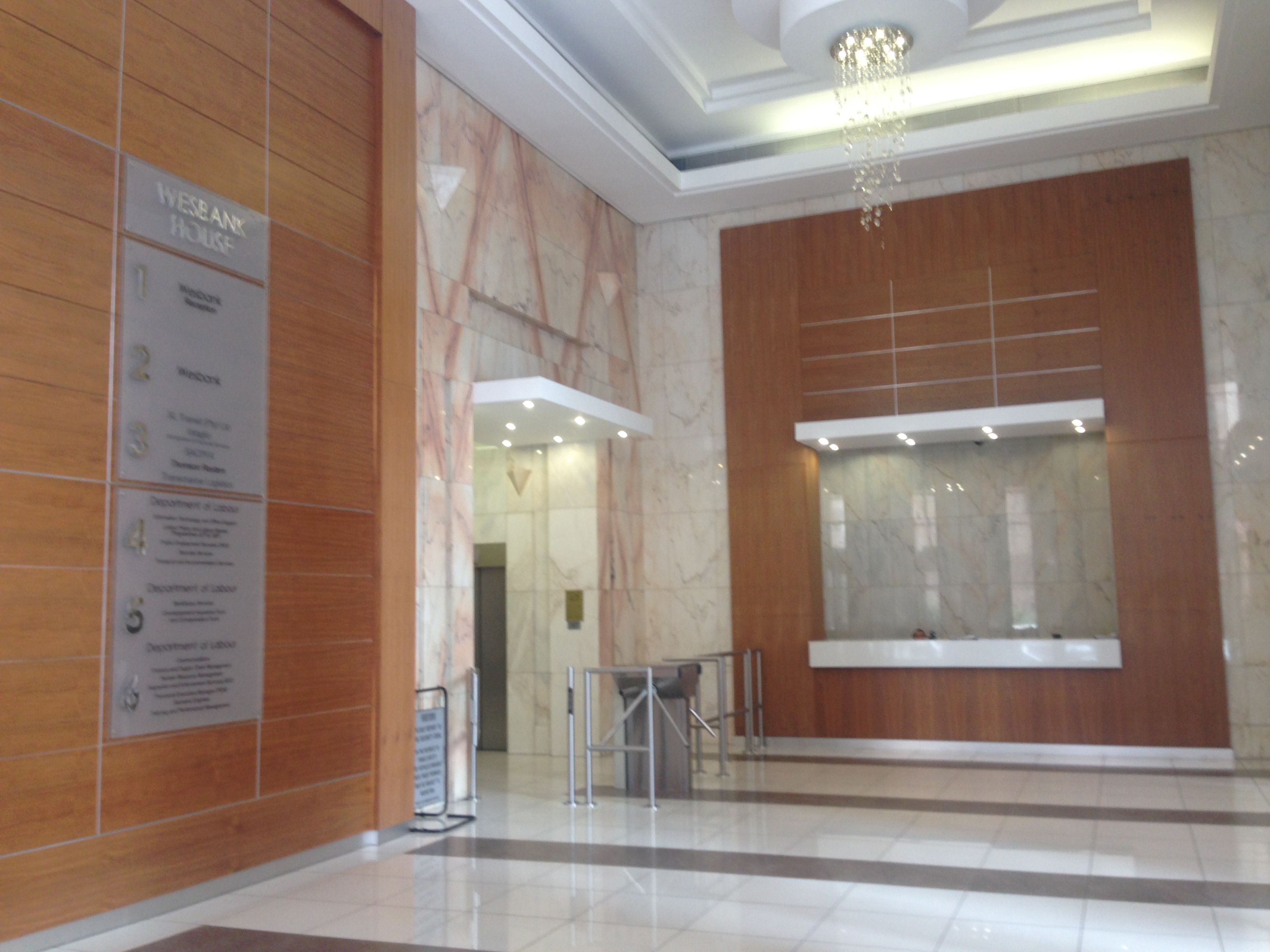 101m² Office Space to rent at 9 Long Street in Cape Town CBD