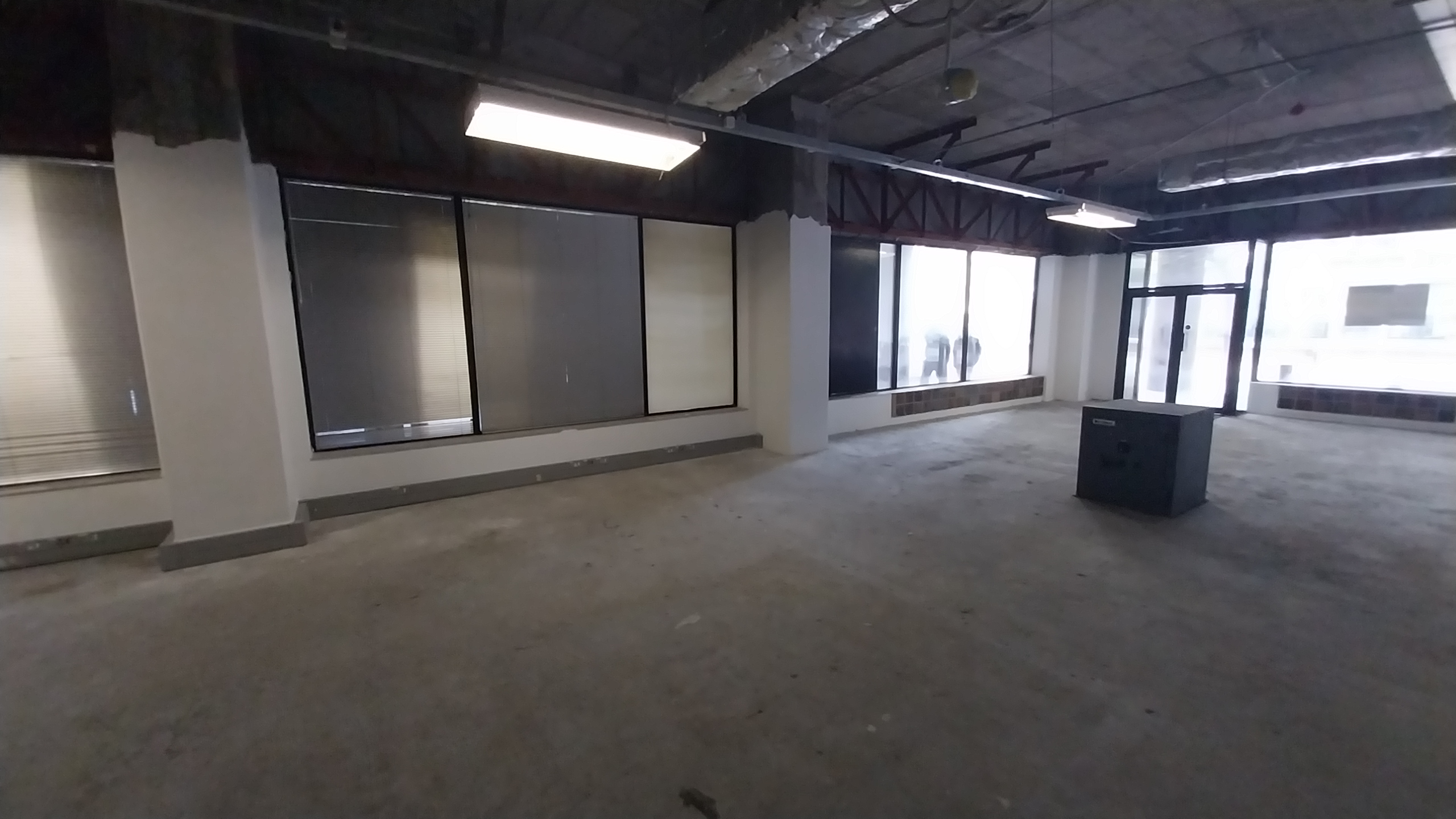 338m² Retail Shops to rent at Cape Town 166 in Cape Town CBD