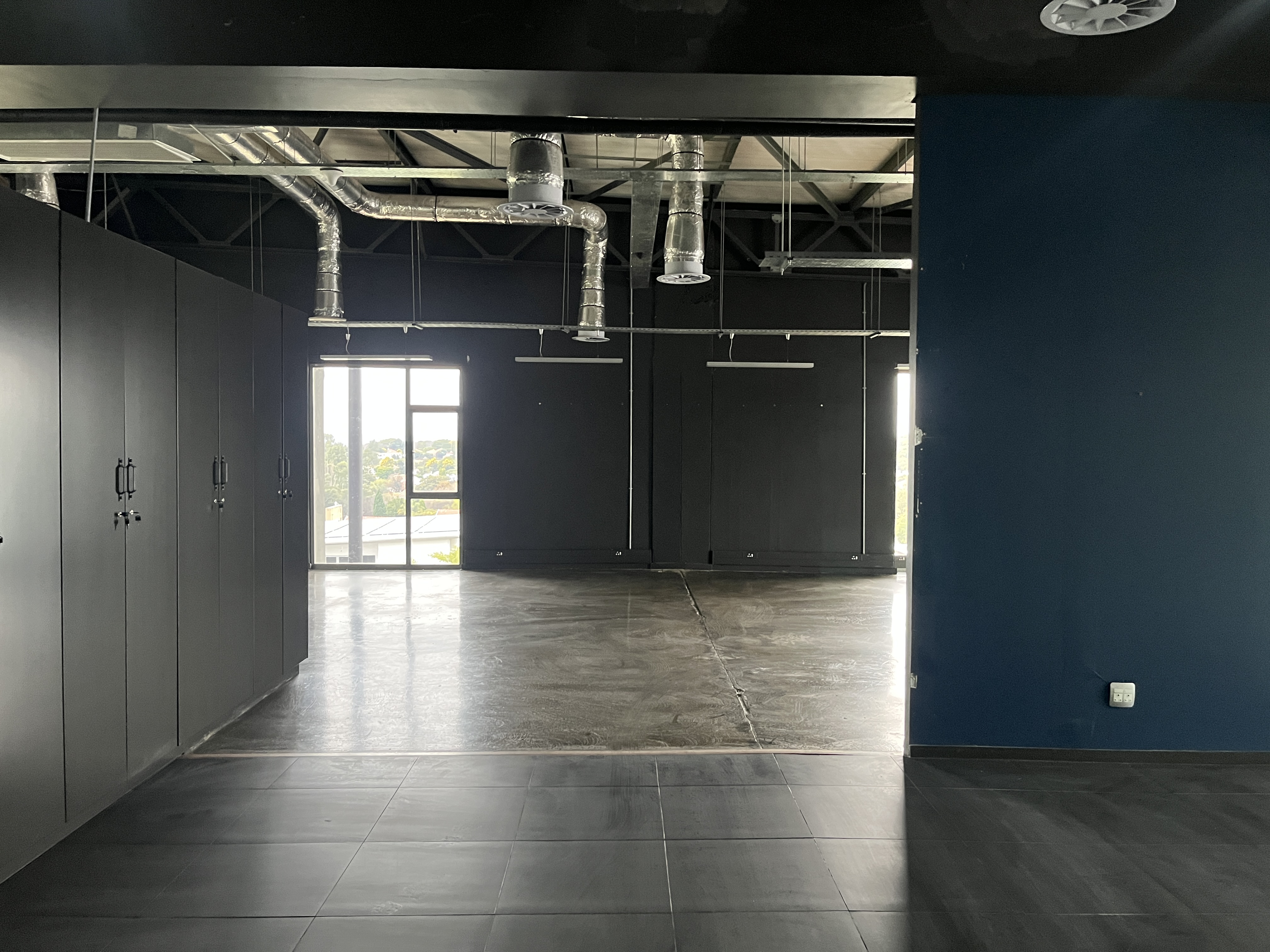 276m² Retail Shops to rent at Design Quarter Offices in Fourways
