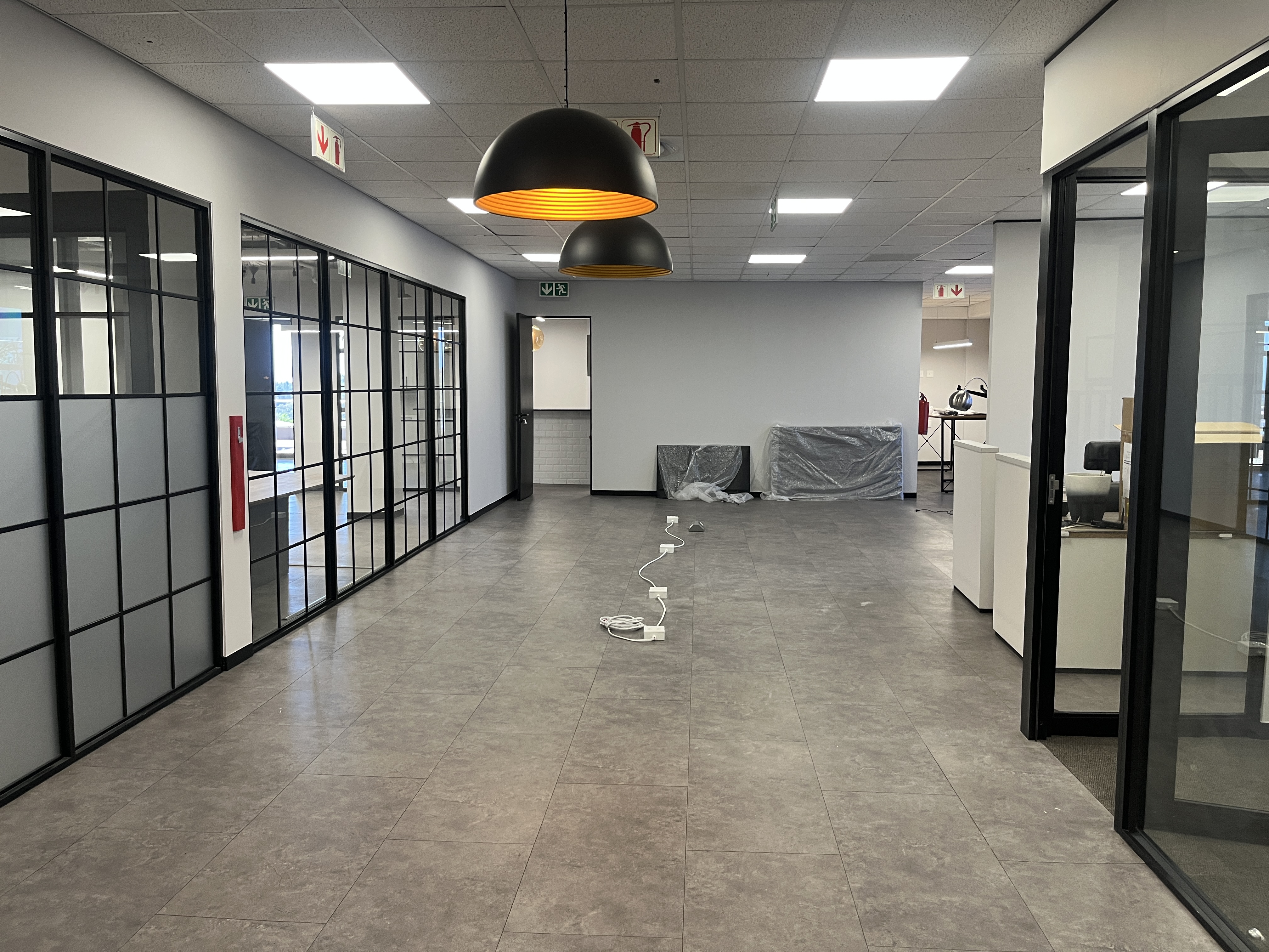 428m² Office Space to rent at Design Quarter Retail Offices in Fourways