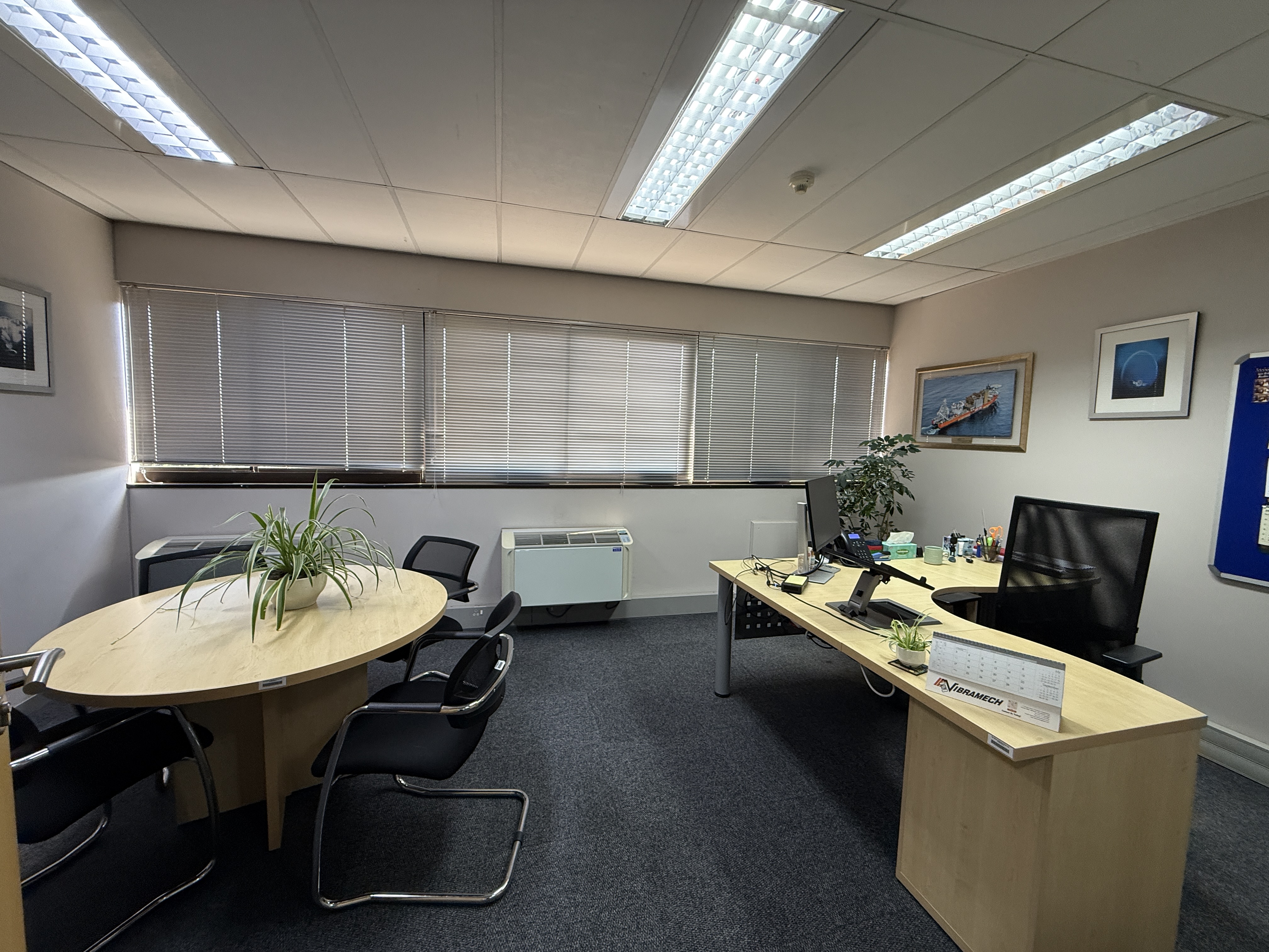 1 250m² Office Space to rent at Golf Park in Mowbray