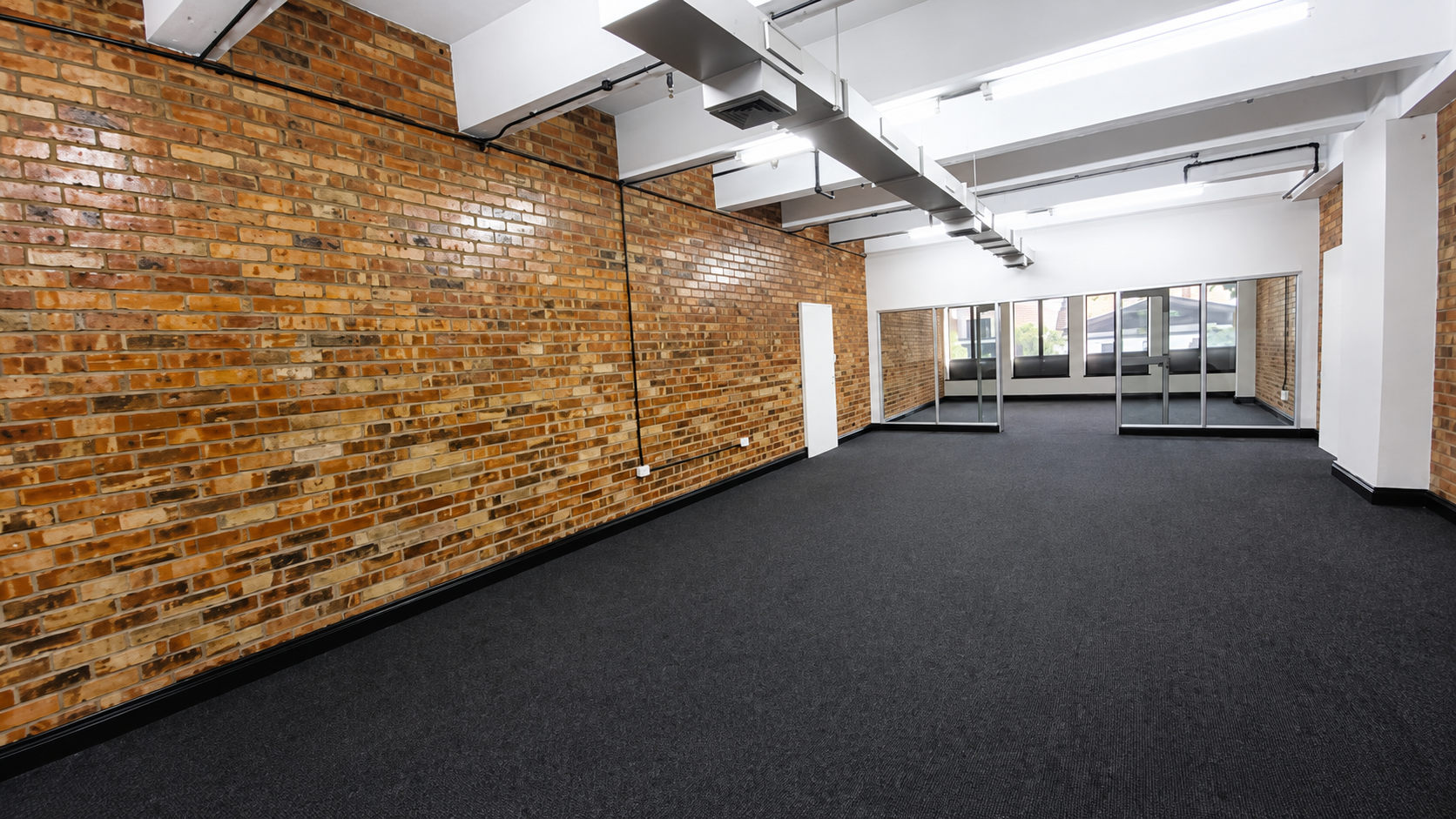 110m² Office Space to rent at Manhattan Place in Cape Town CBD