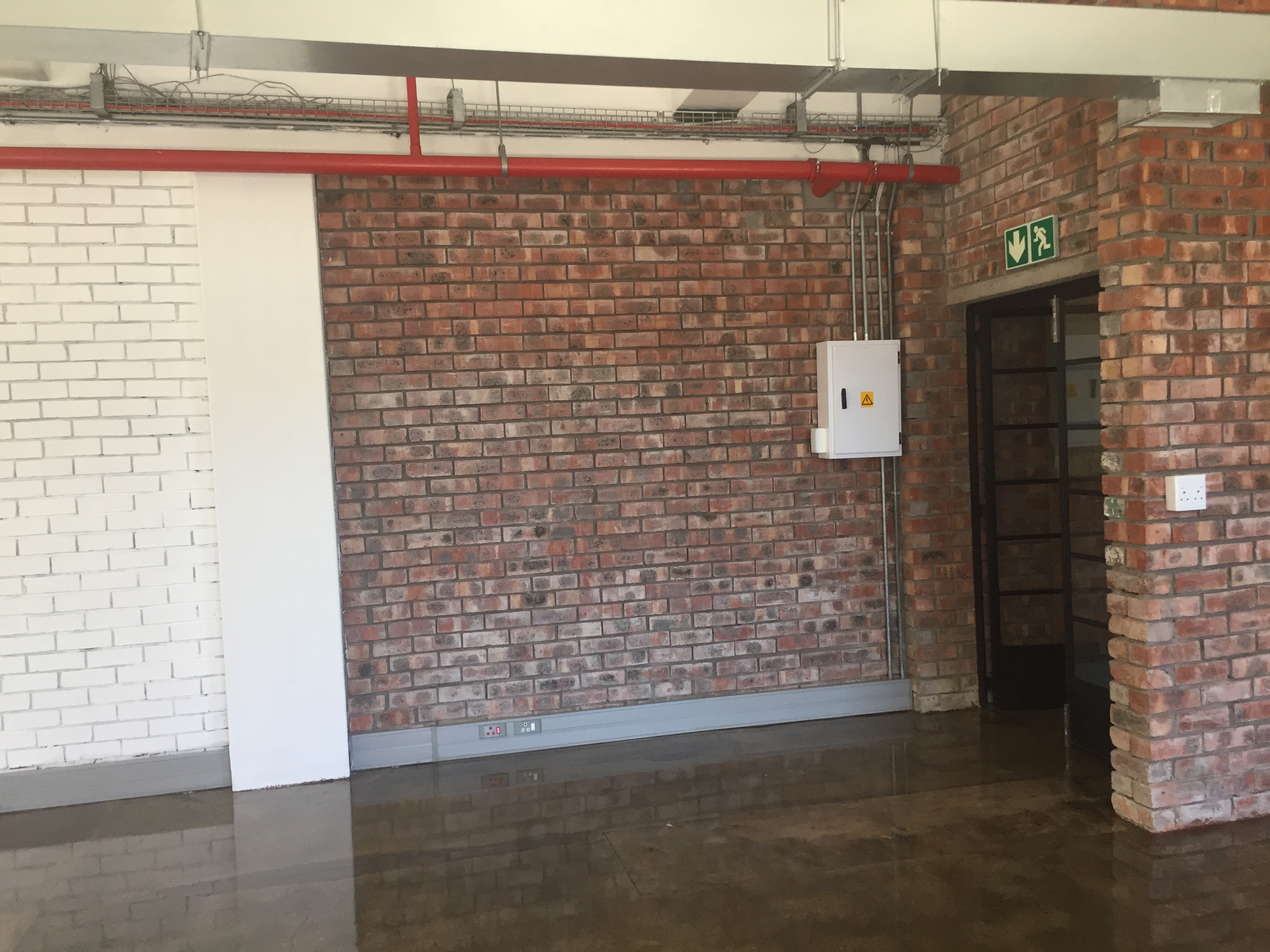76m² Office Space to rent at Masons Press in Woodstock