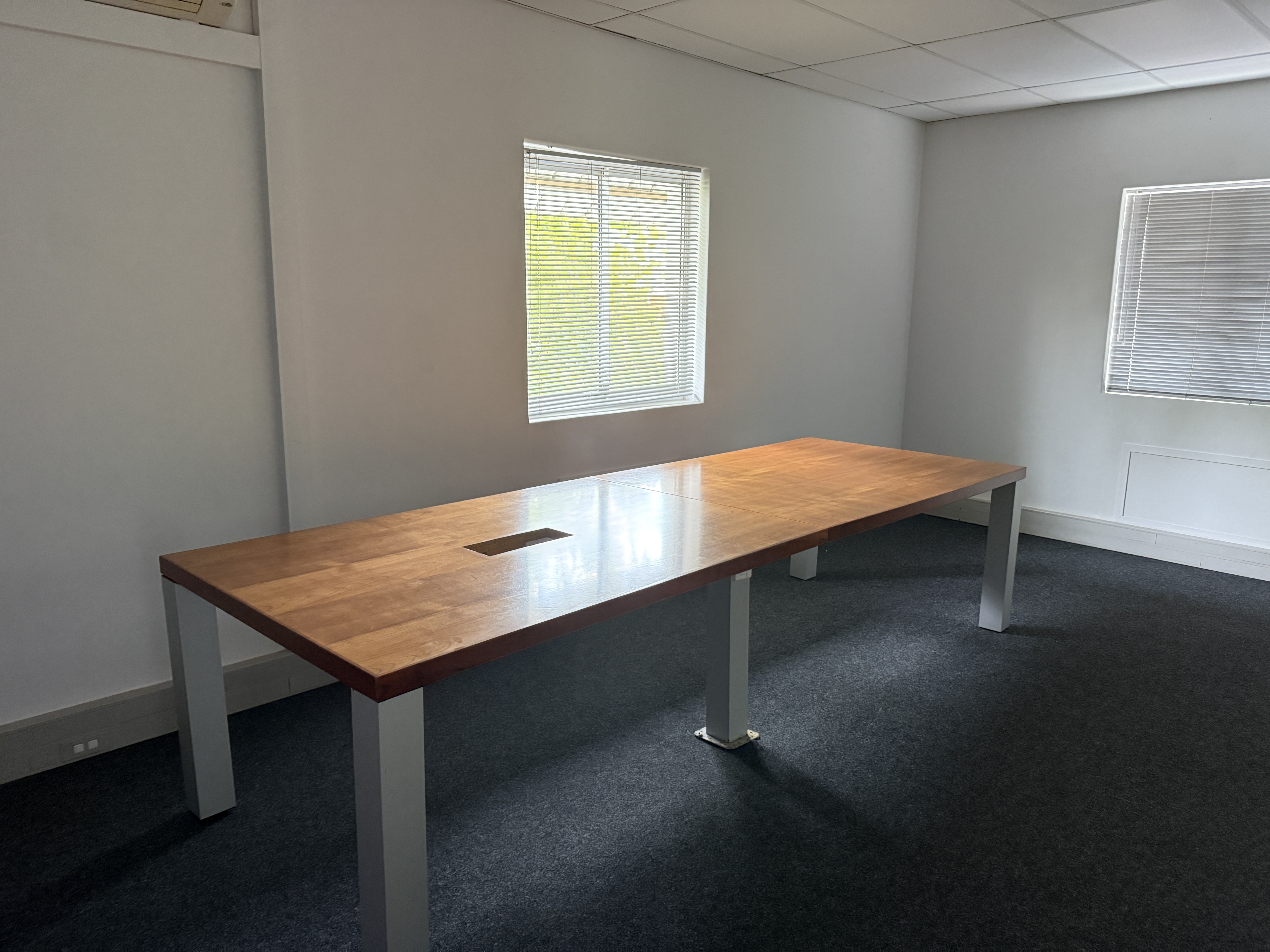 221m² Office Space to rent at Quantum House in Techno Park