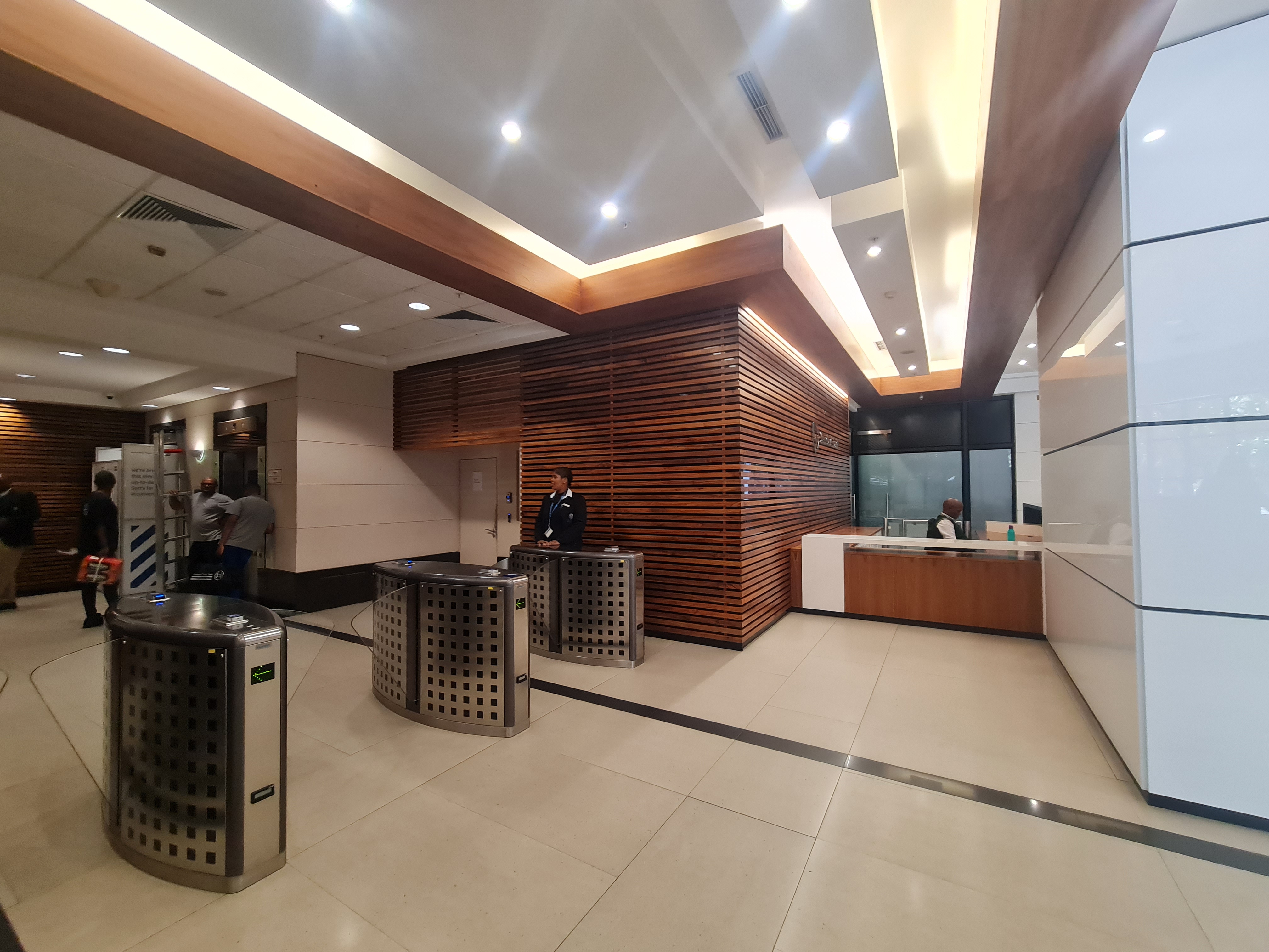 Office Space to rent at The Towers  - Ex Standard Bank Centre in Cape Town CBD