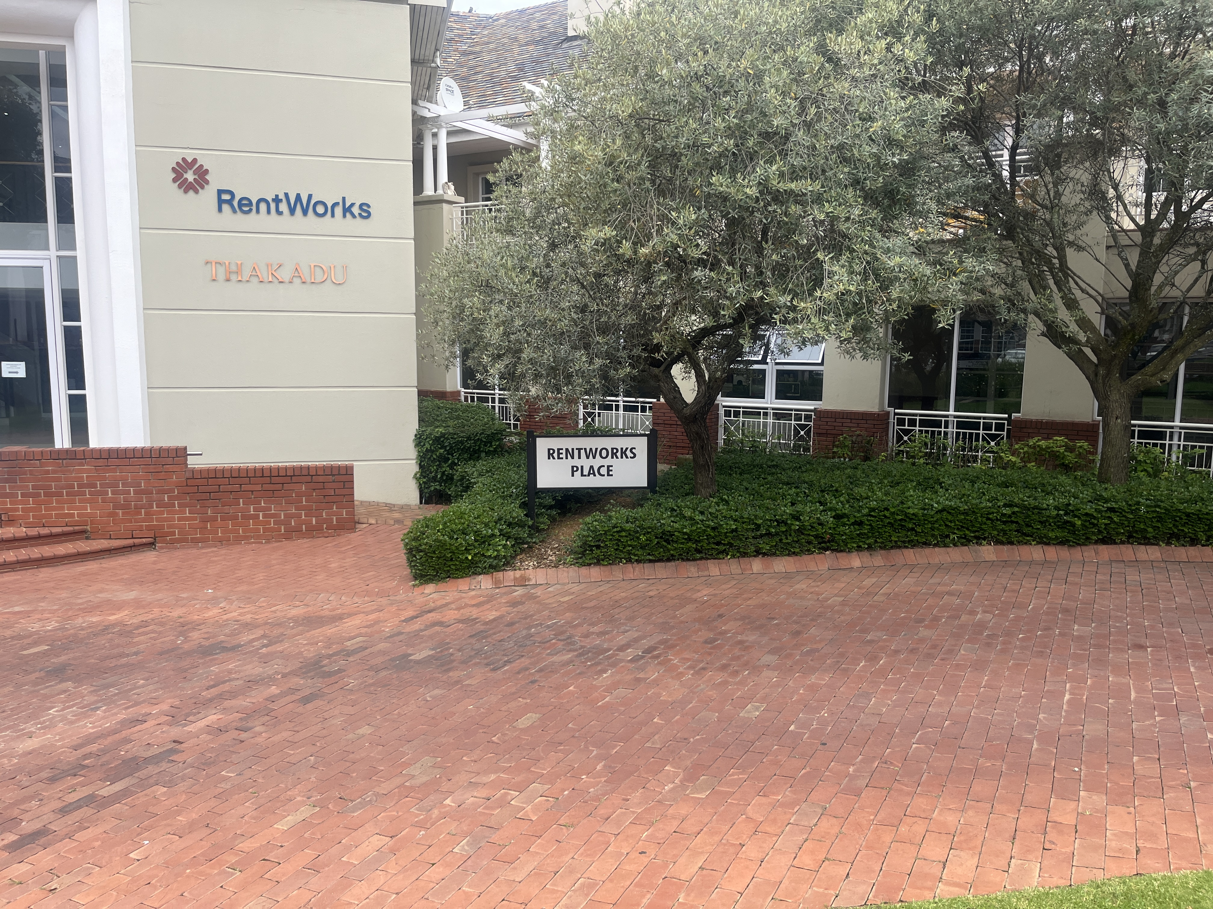694m² Office Space to rent at Turnberry Office Park in Bryanston