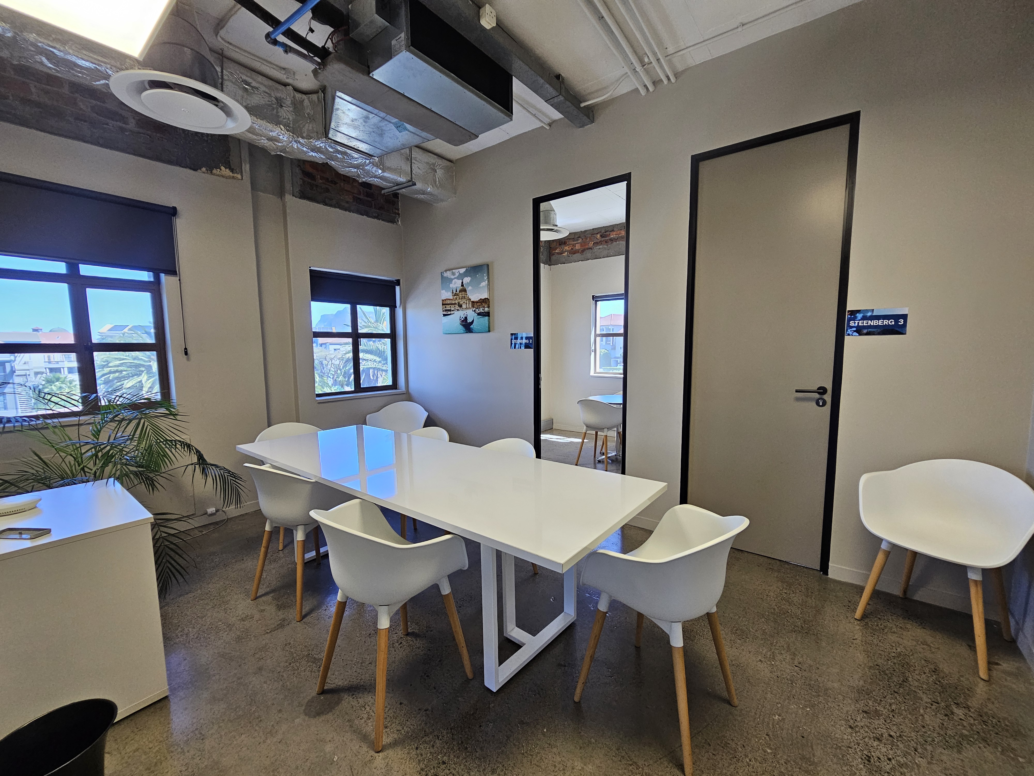 886m² Office Space to rent at Waterhouse Place (ex PWC Building) in Century City