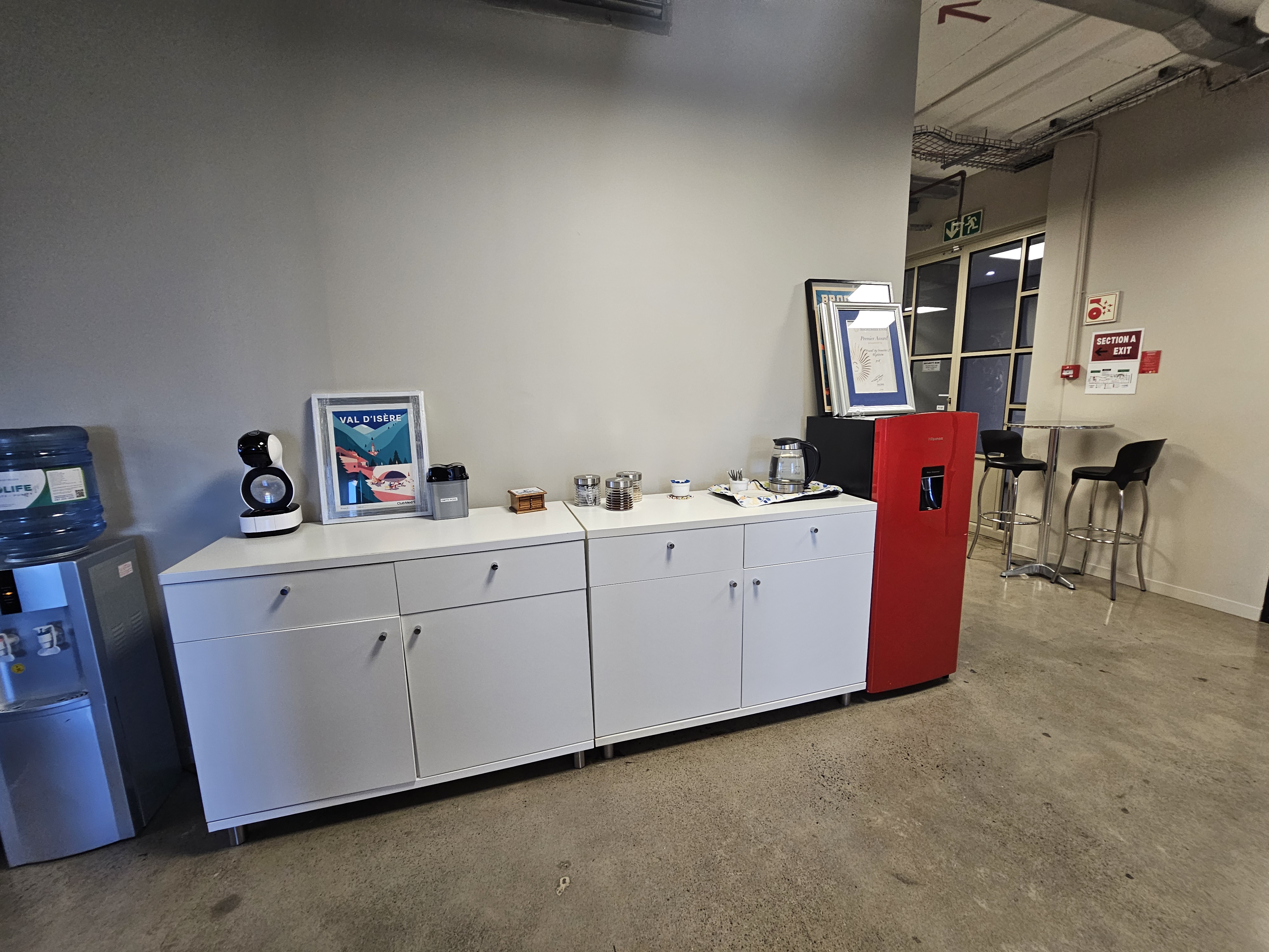886m² Office Space to rent at Waterhouse Place (ex PWC Building) in Century City