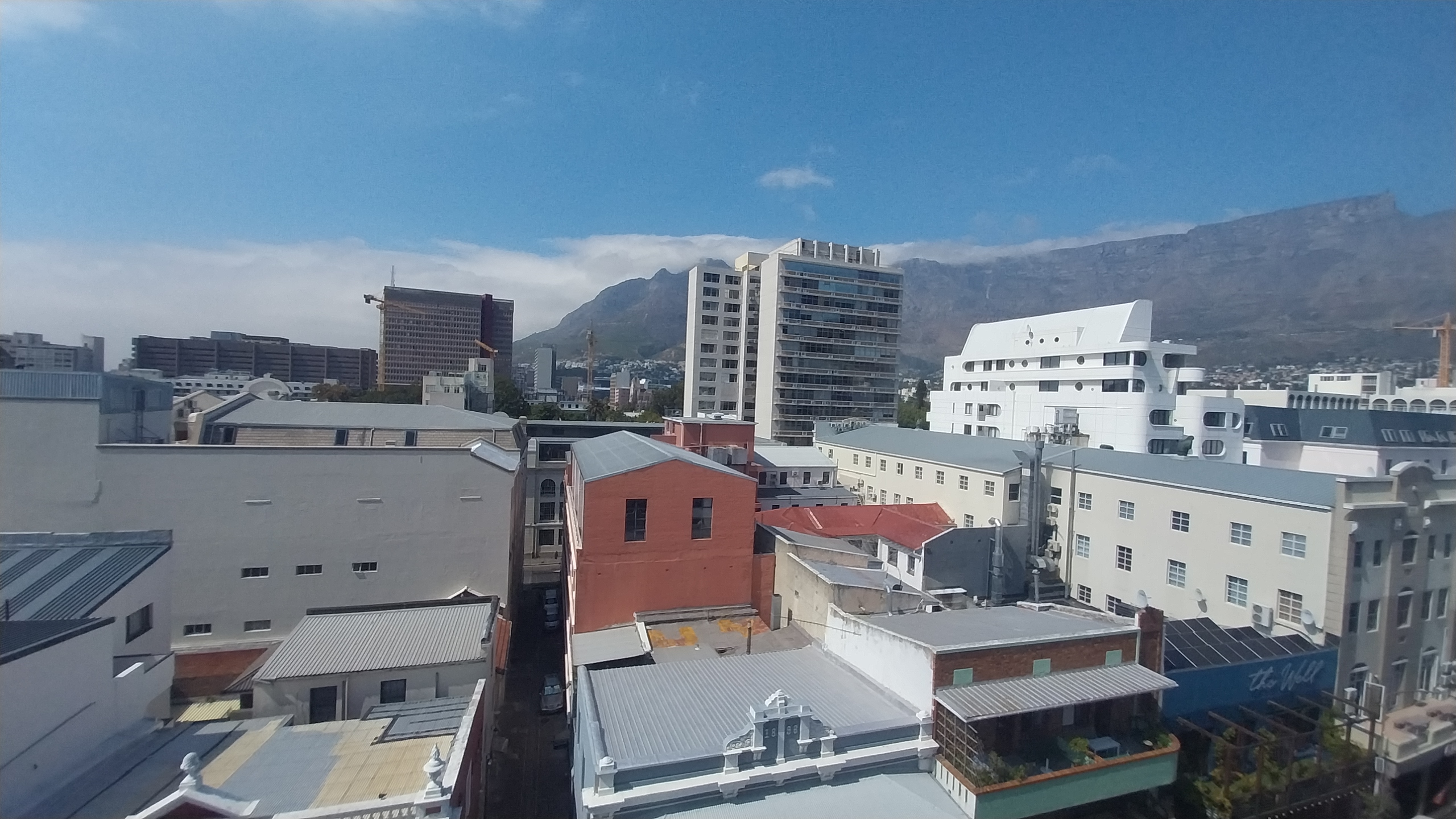 215m² Office Space to rent at 172 Long Street in Cape Town CBD